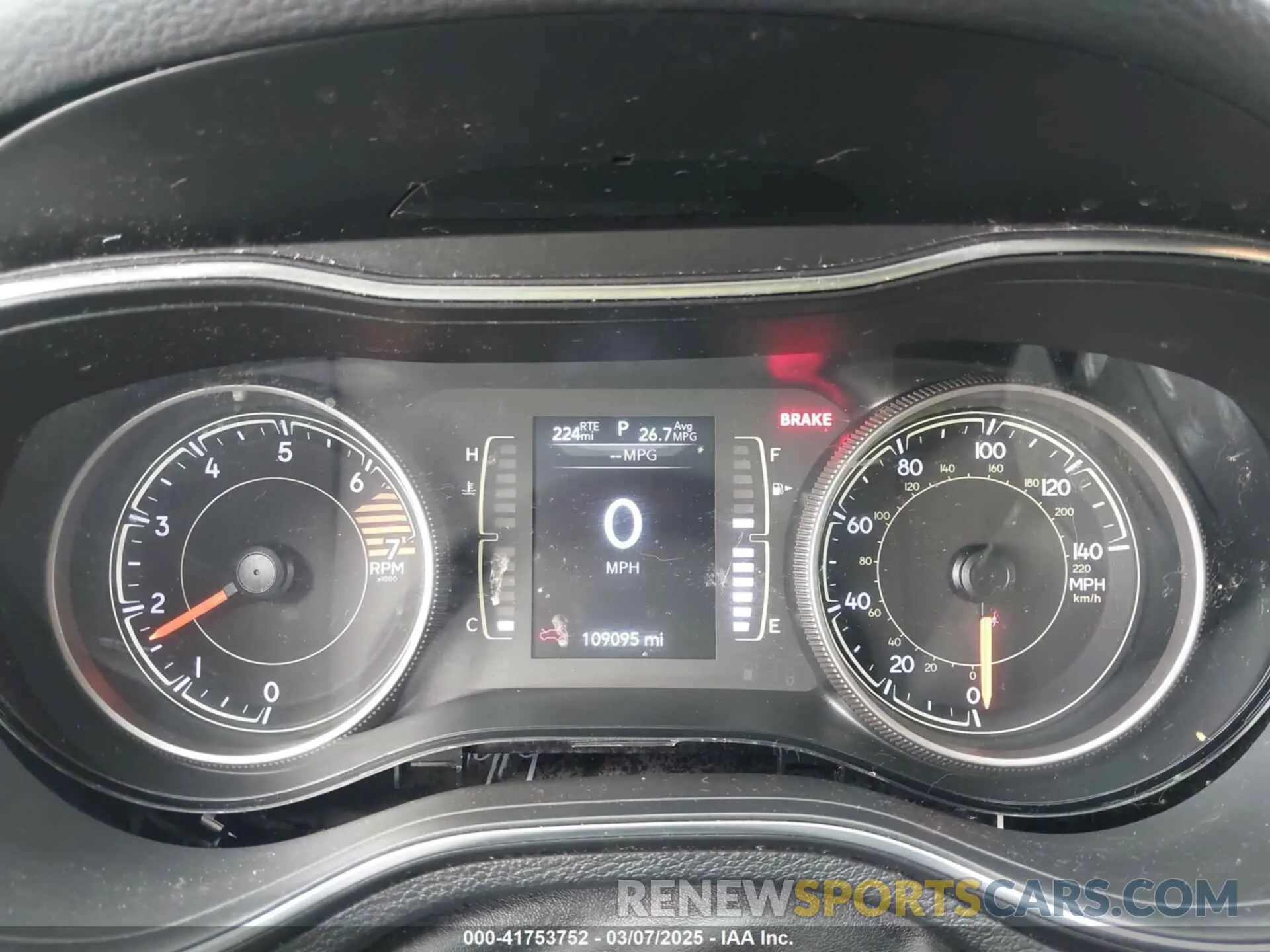 7 fotografías del automóvil dañado 1C4PJLCB4KD222904 JEEP CHEROKEE 2019