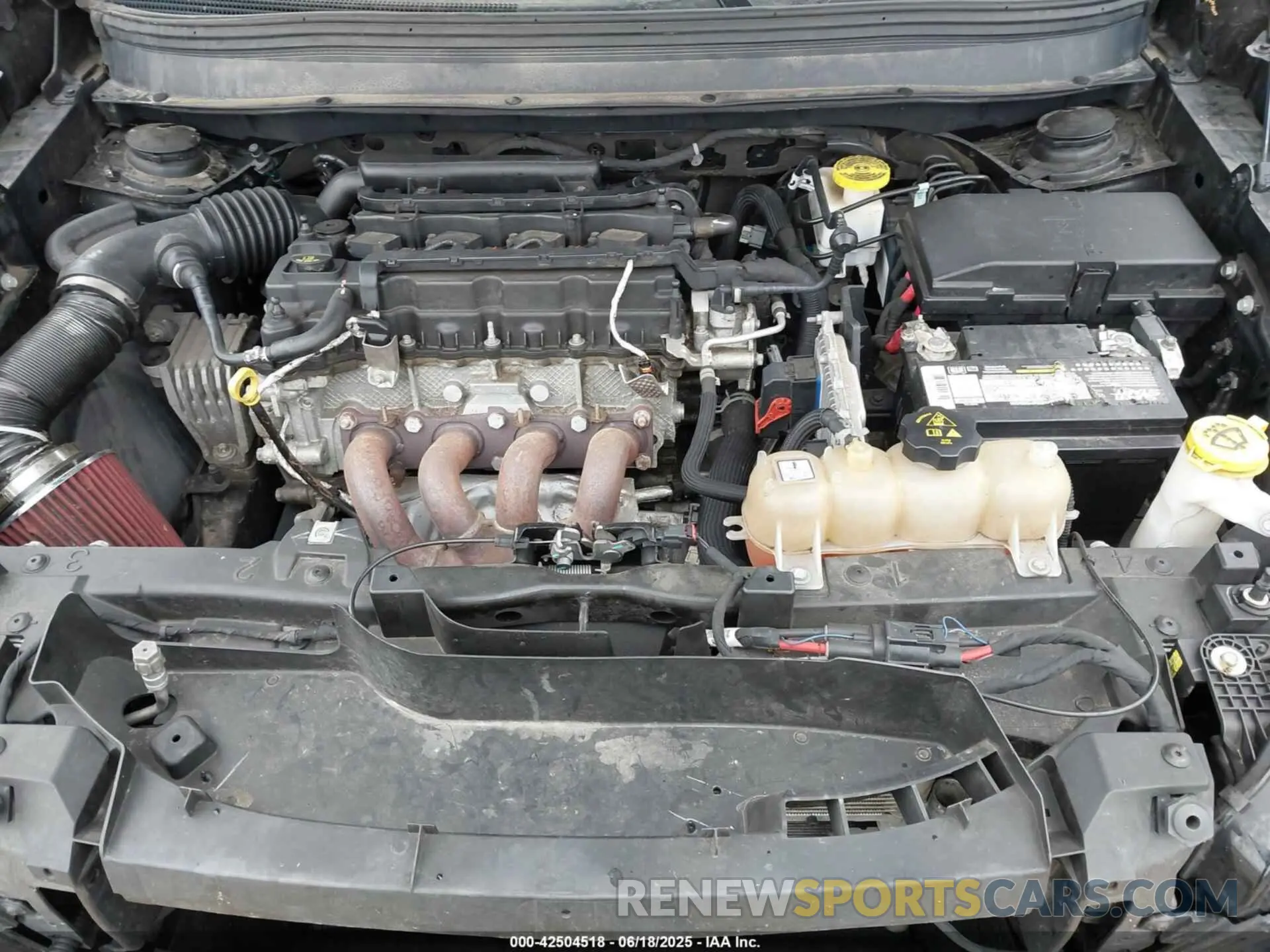 10 fotografías del automóvil dañado 1C4PJLCB5KD358250 JEEP CHEROKEE 2019