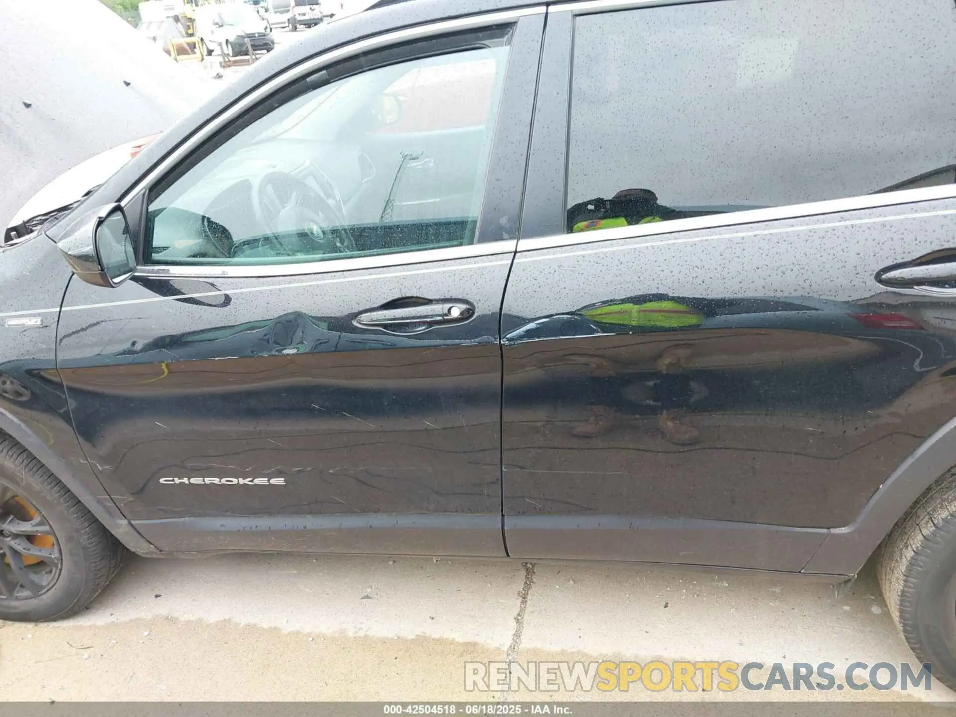 6 fotografías del automóvil dañado 1C4PJLCB5KD358250 JEEP CHEROKEE 2019