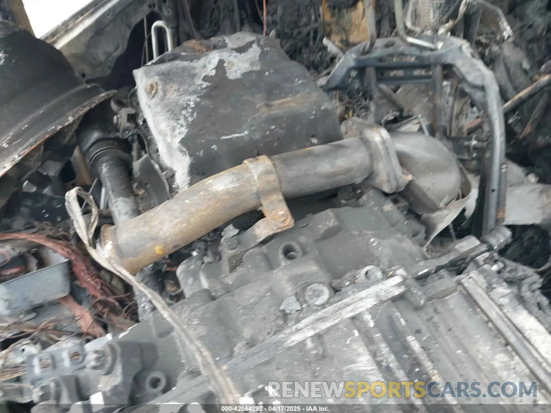 10 fotografías del automóvil dañado 1C4PJLCB5KD455769 JEEP CHEROKEE 2019