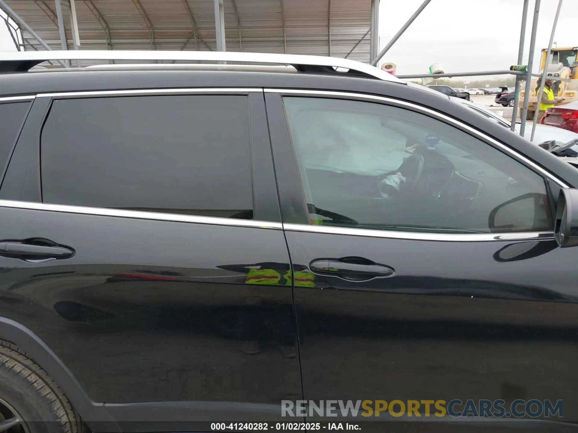 13 fotografías del automóvil dañado 1C4PJLCB6KD357821 JEEP CHEROKEE 2019