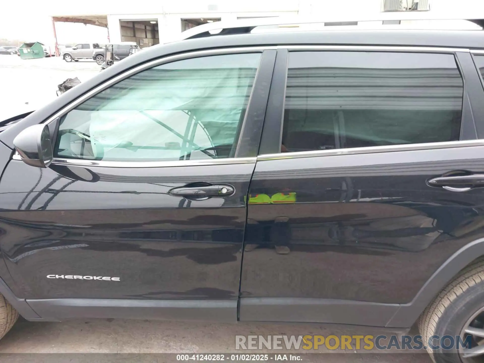 14 fotografías del automóvil dañado 1C4PJLCB6KD357821 JEEP CHEROKEE 2019