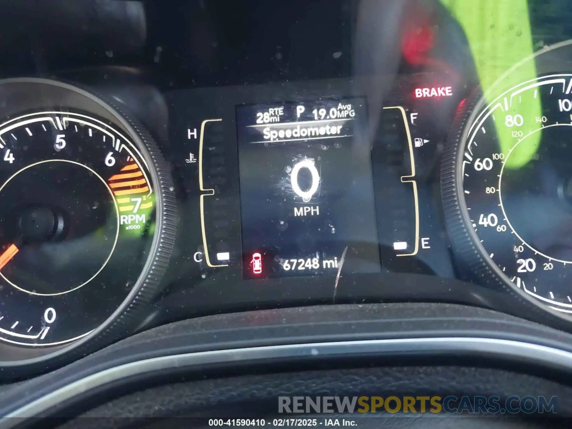 15 fotografías del automóvil dañado 1C4PJLCB6KD373310 JEEP CHEROKEE 2019