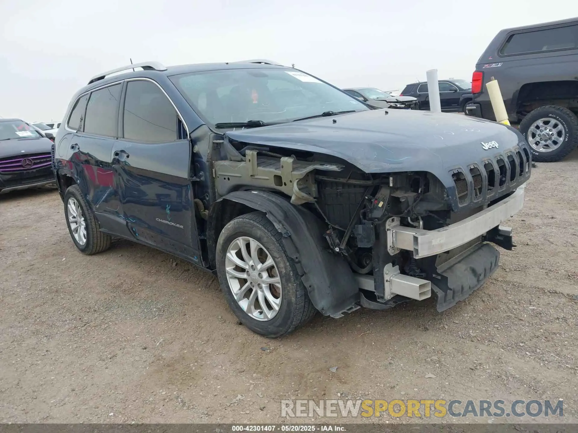 1 fotografías del automóvil dañado 1C4PJLCB6KD466795 JEEP CHEROKEE 2019
