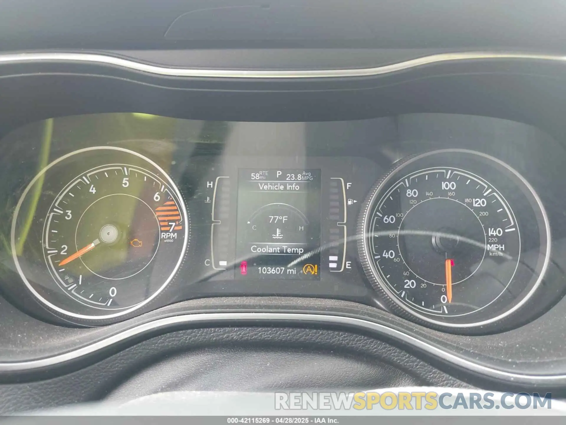 7 fotografías del automóvil dañado 1C4PJLCB8KD416836 JEEP CHEROKEE 2019