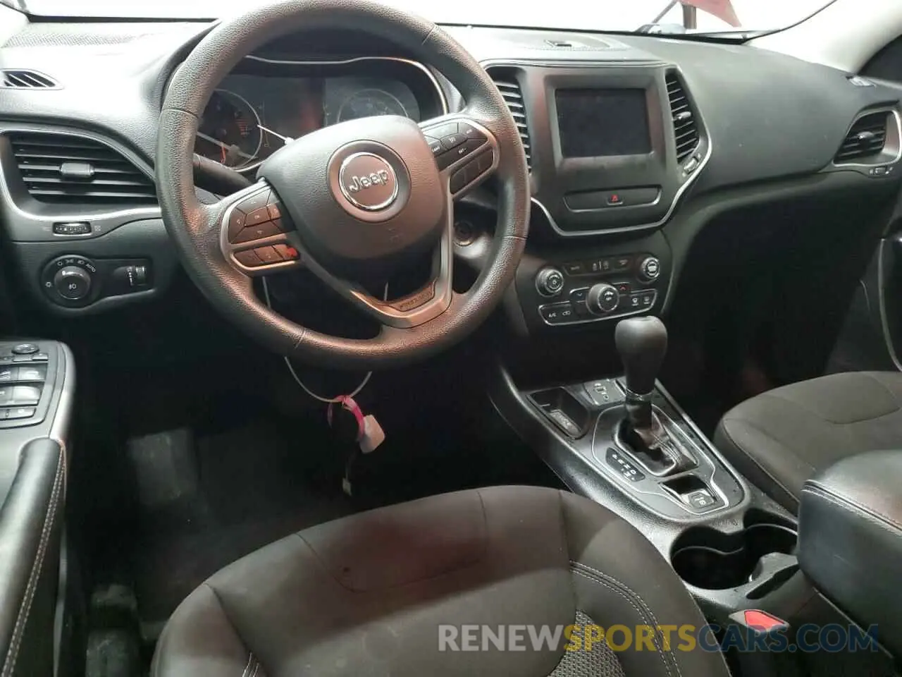8 fotografías del automóvil dañado 1C4PJLCB9KD109532 JEEP CHEROKEE 2019
