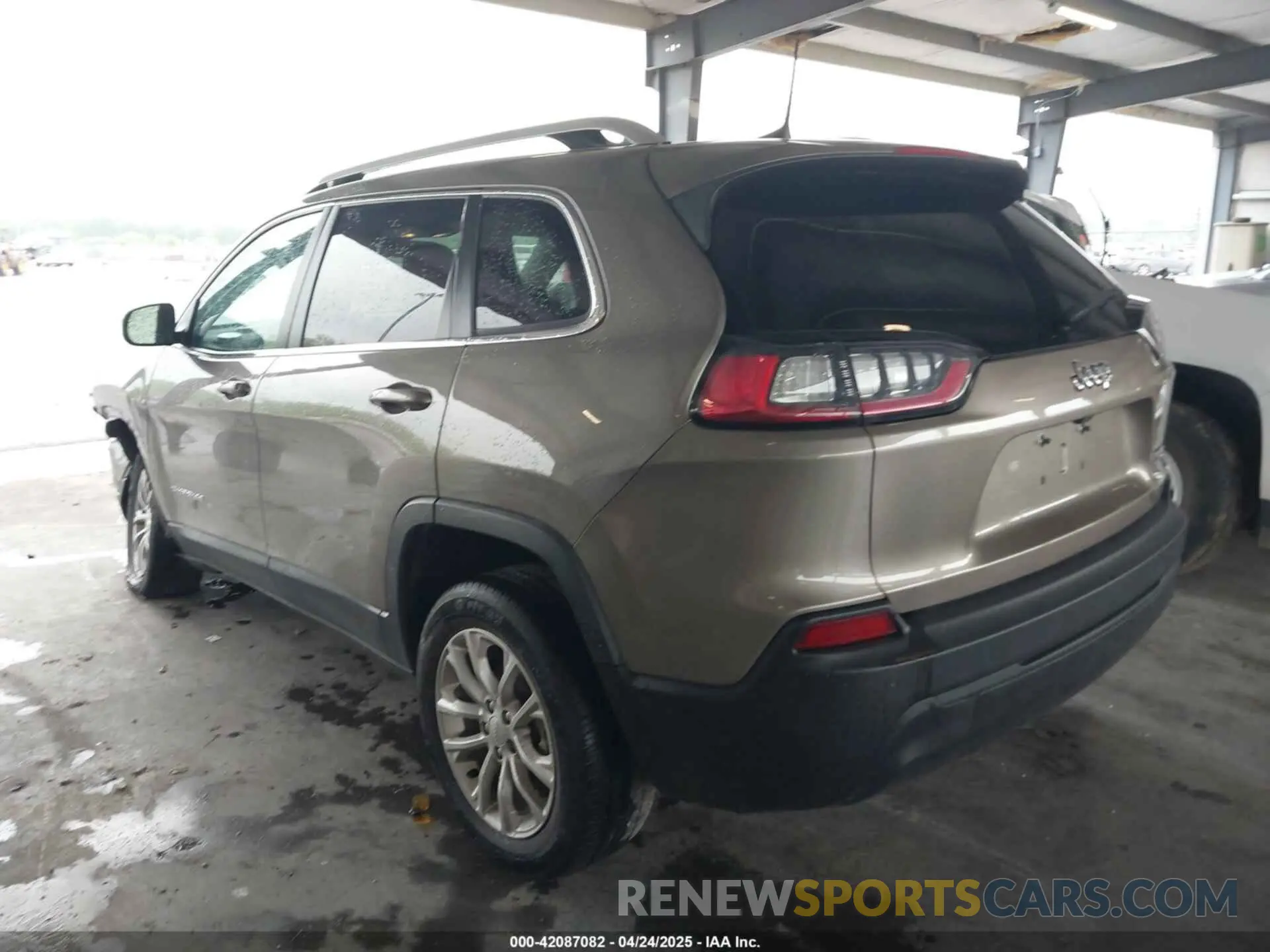 3 fotografías del automóvil dañado 1C4PJLCBXKD285182 JEEP CHEROKEE 2019