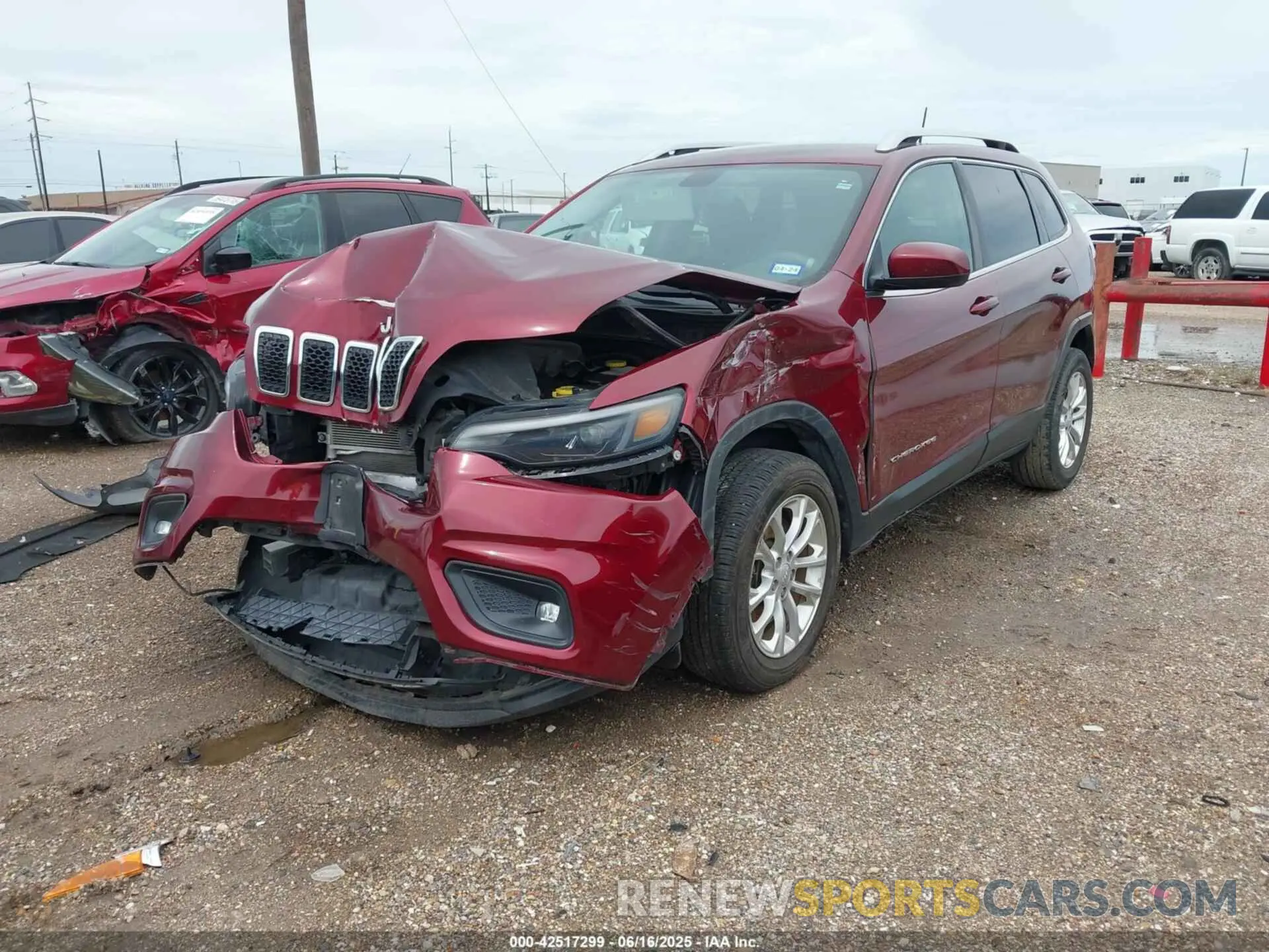 2 fotografías del automóvil dañado 1C4PJLCBXKD333280 JEEP CHEROKEE 2019