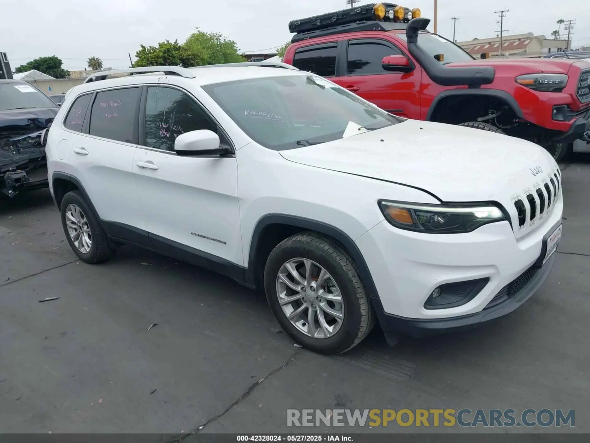 1 fotografías del automóvil dañado 1C4PJLCX9KD377430 JEEP CHEROKEE 2019