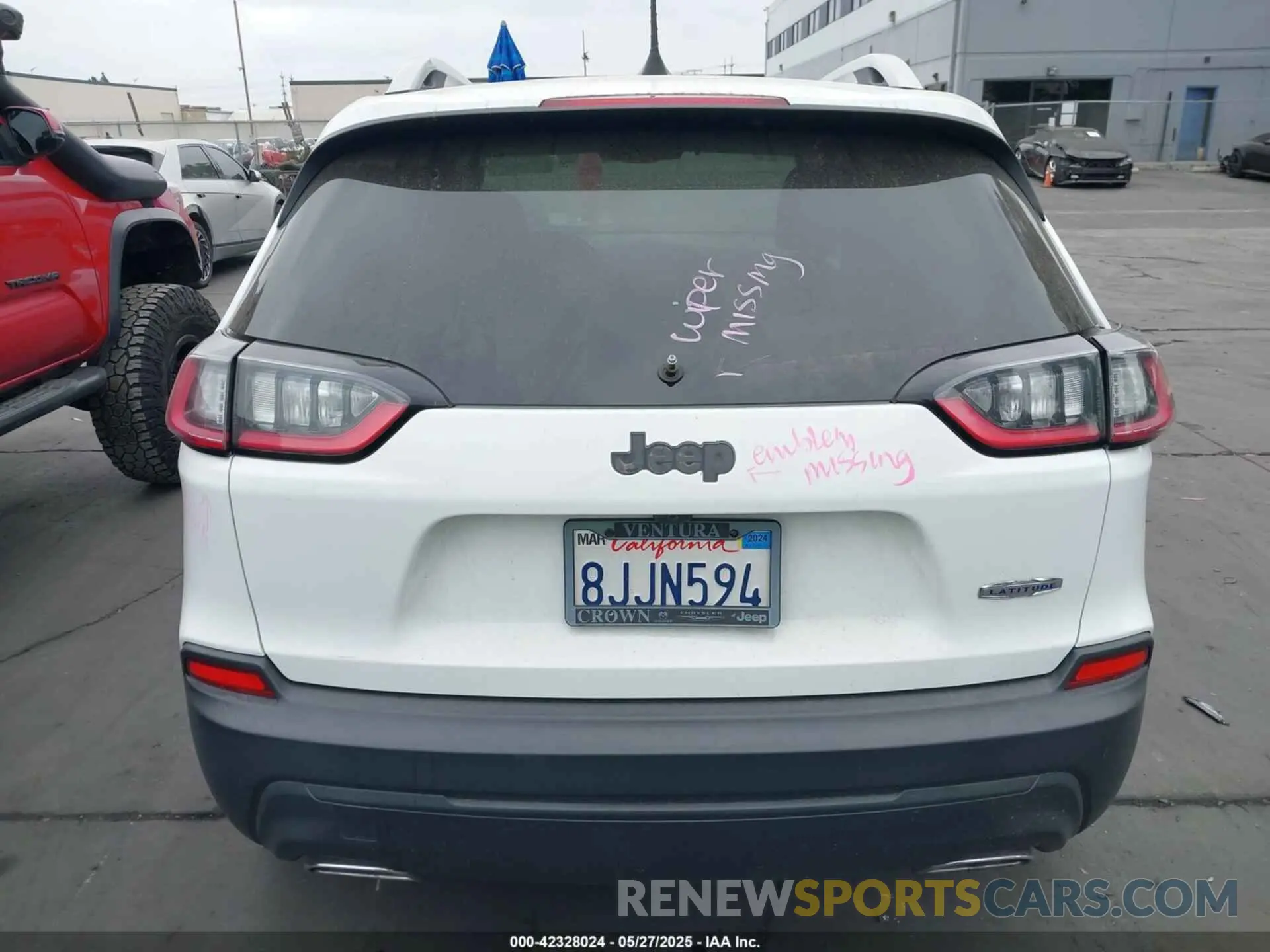 17 fotografías del automóvil dañado 1C4PJLCX9KD377430 JEEP CHEROKEE 2019