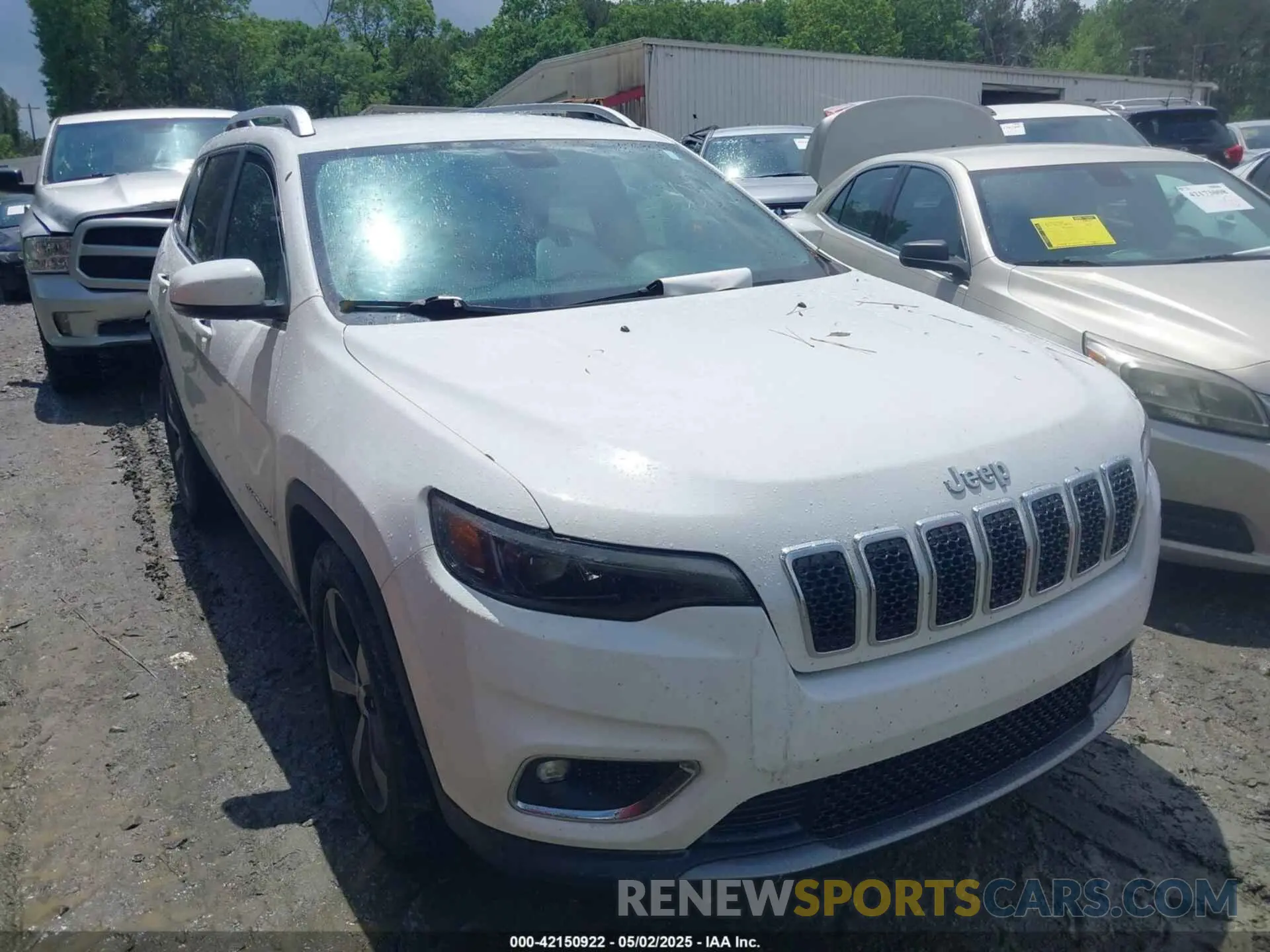 13 fotografías del automóvil dañado 1C4PJLDB0KD233056 JEEP CHEROKEE 2019