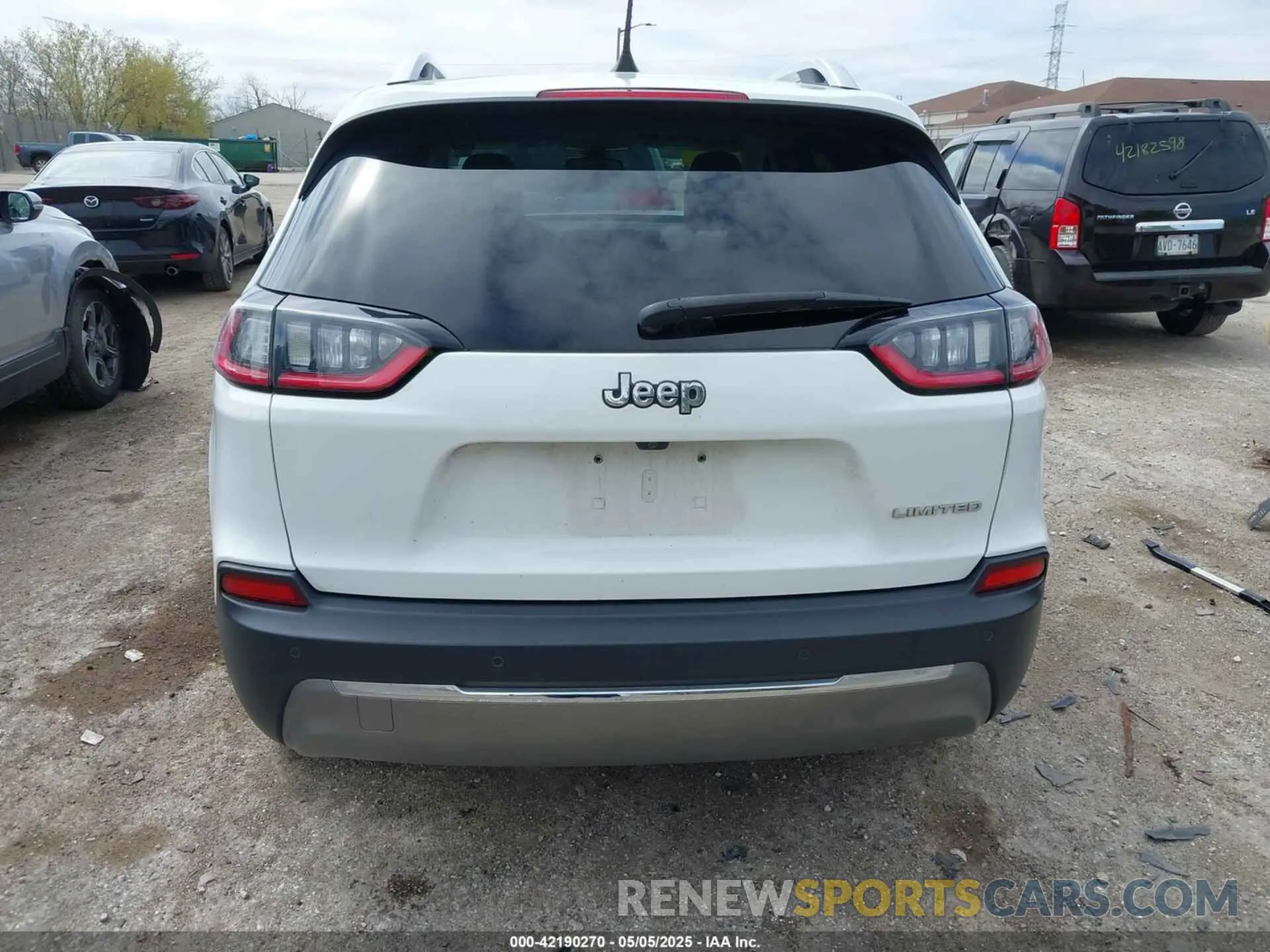 16 fotografías del automóvil dañado 1C4PJLDB1KD387310 JEEP CHEROKEE 2019