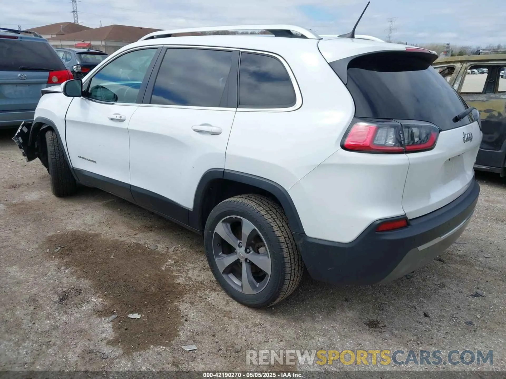3 fotografías del automóvil dañado 1C4PJLDB1KD387310 JEEP CHEROKEE 2019