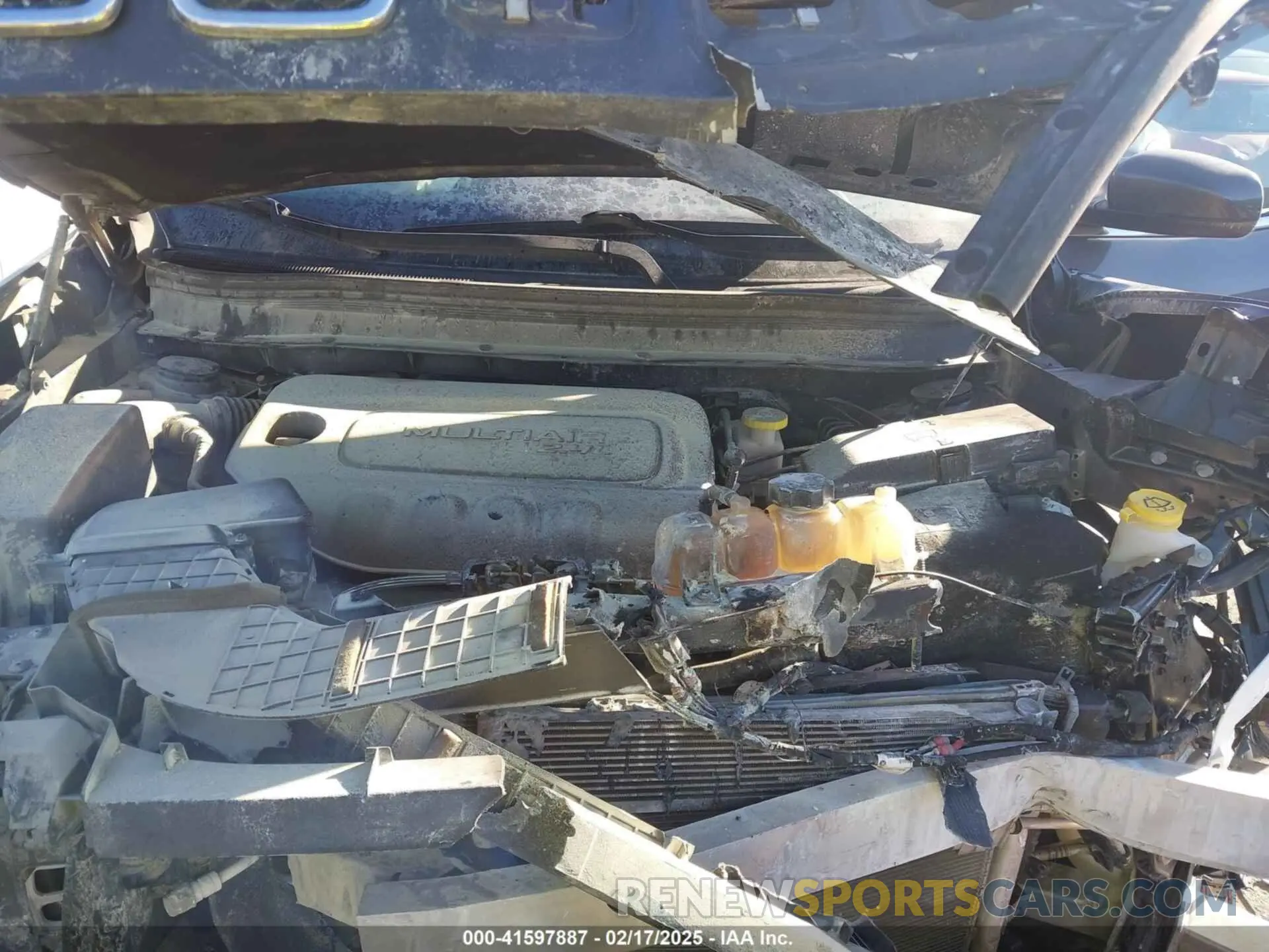 10 fotografías del automóvil dañado 1C4PJLDB2KD143844 JEEP CHEROKEE 2019