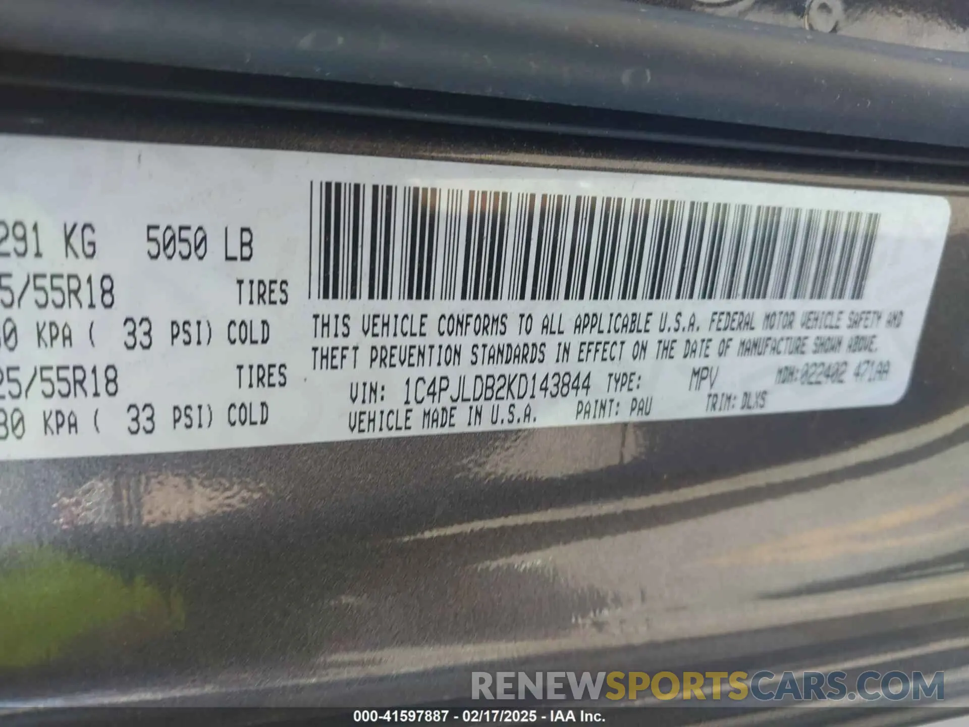 9 fotografías del automóvil dañado 1C4PJLDB2KD143844 JEEP CHEROKEE 2019