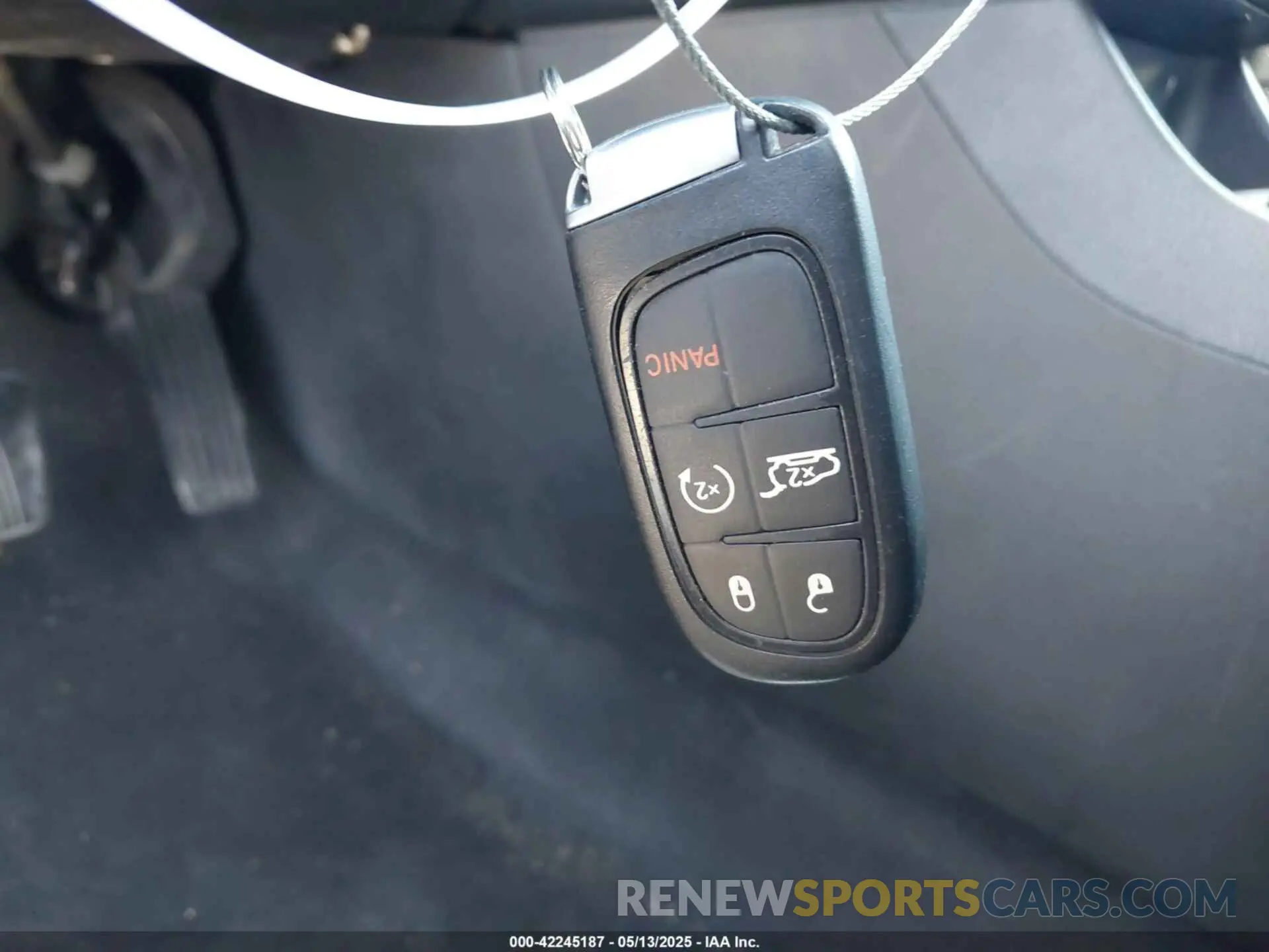 11 fotografías del automóvil dañado 1C4PJLDB5KD469816 JEEP CHEROKEE 2019