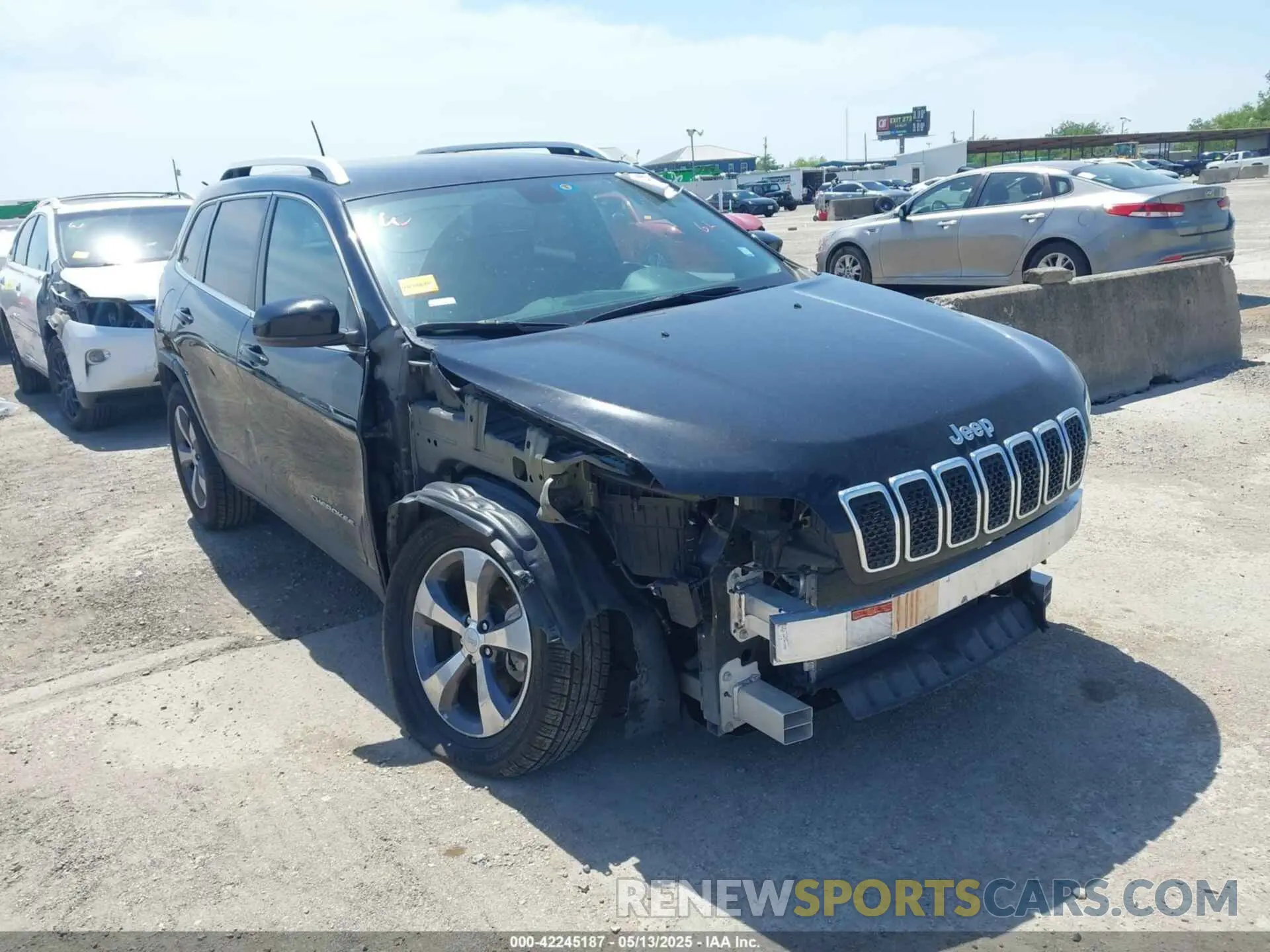 6 fotografías del automóvil dañado 1C4PJLDB5KD469816 JEEP CHEROKEE 2019