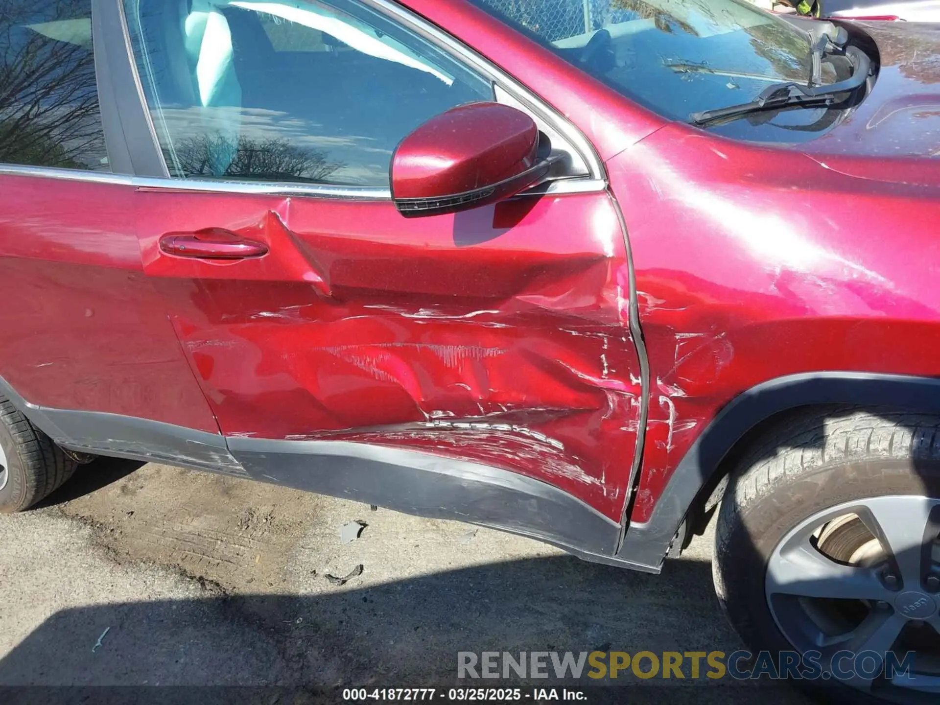 6 fotografías del automóvil dañado 1C4PJLDB7KD387506 JEEP CHEROKEE 2019