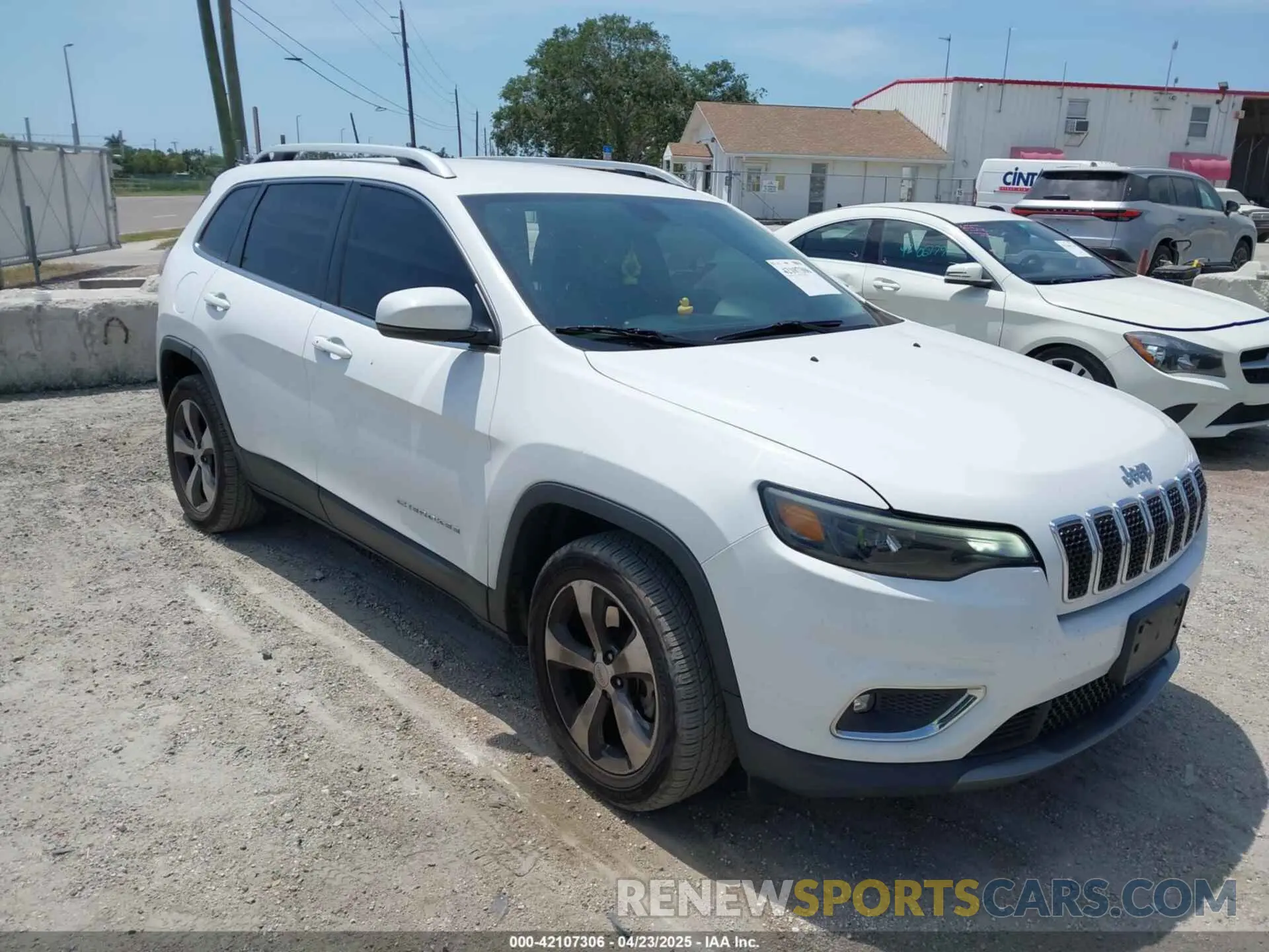 1 fotografías del automóvil dañado 1C4PJLDB8KD402904 JEEP CHEROKEE 2019