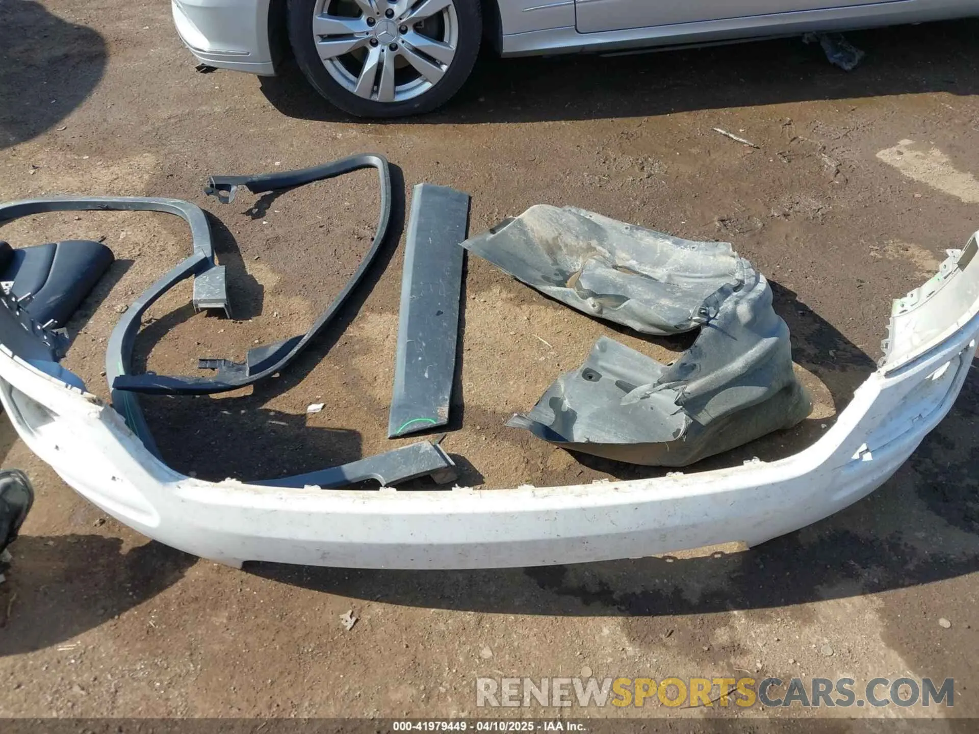 12 fotografías del automóvil dañado 1C4PJLDBXKD487843 JEEP CHEROKEE 2019
