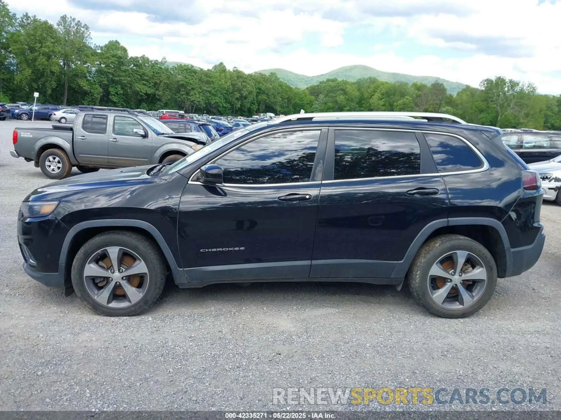14 fotografías del automóvil dañado 1C4PJLDNXKD128289 JEEP CHEROKEE 2019