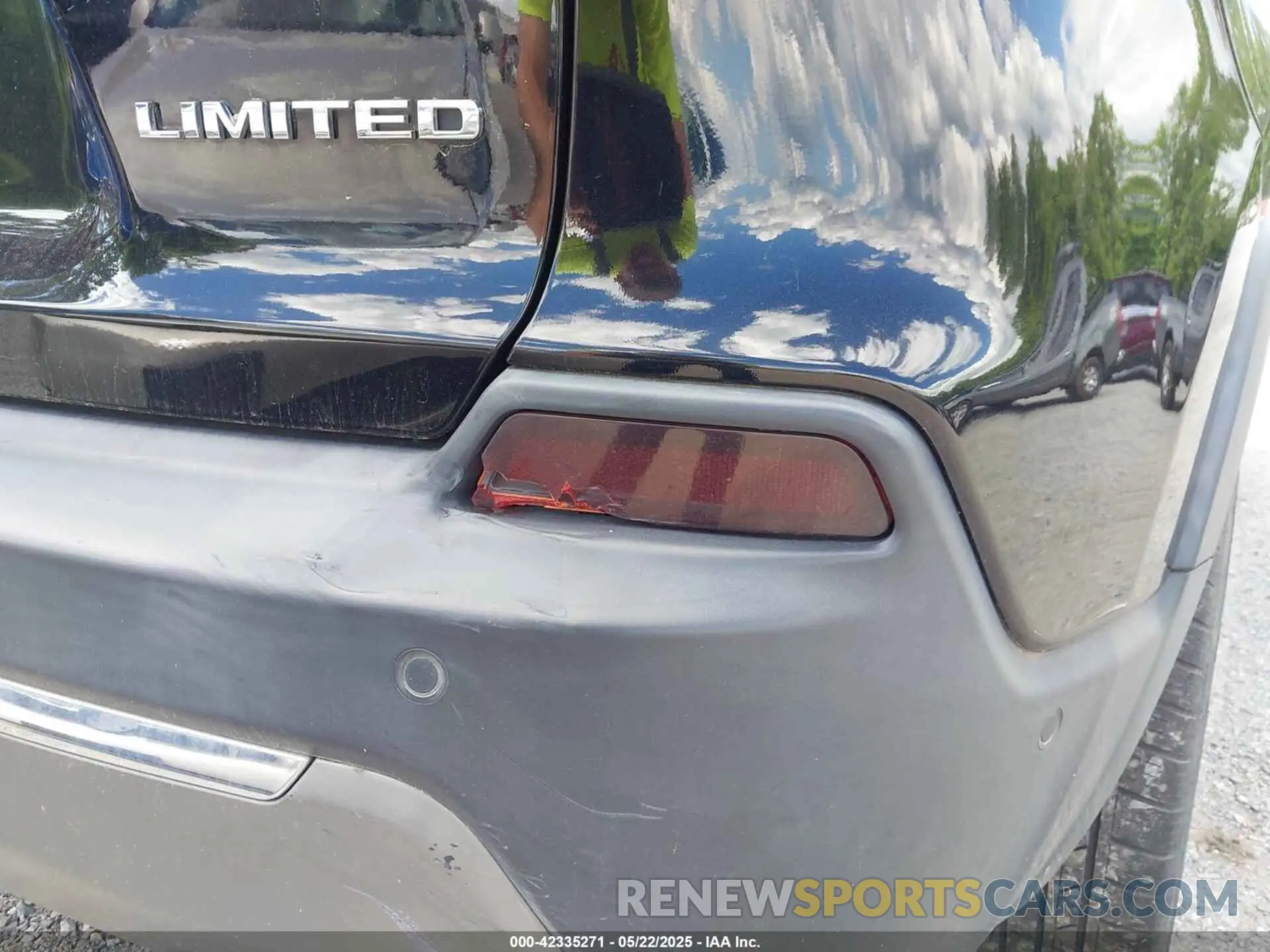 17 fotografías del automóvil dañado 1C4PJLDNXKD128289 JEEP CHEROKEE 2019