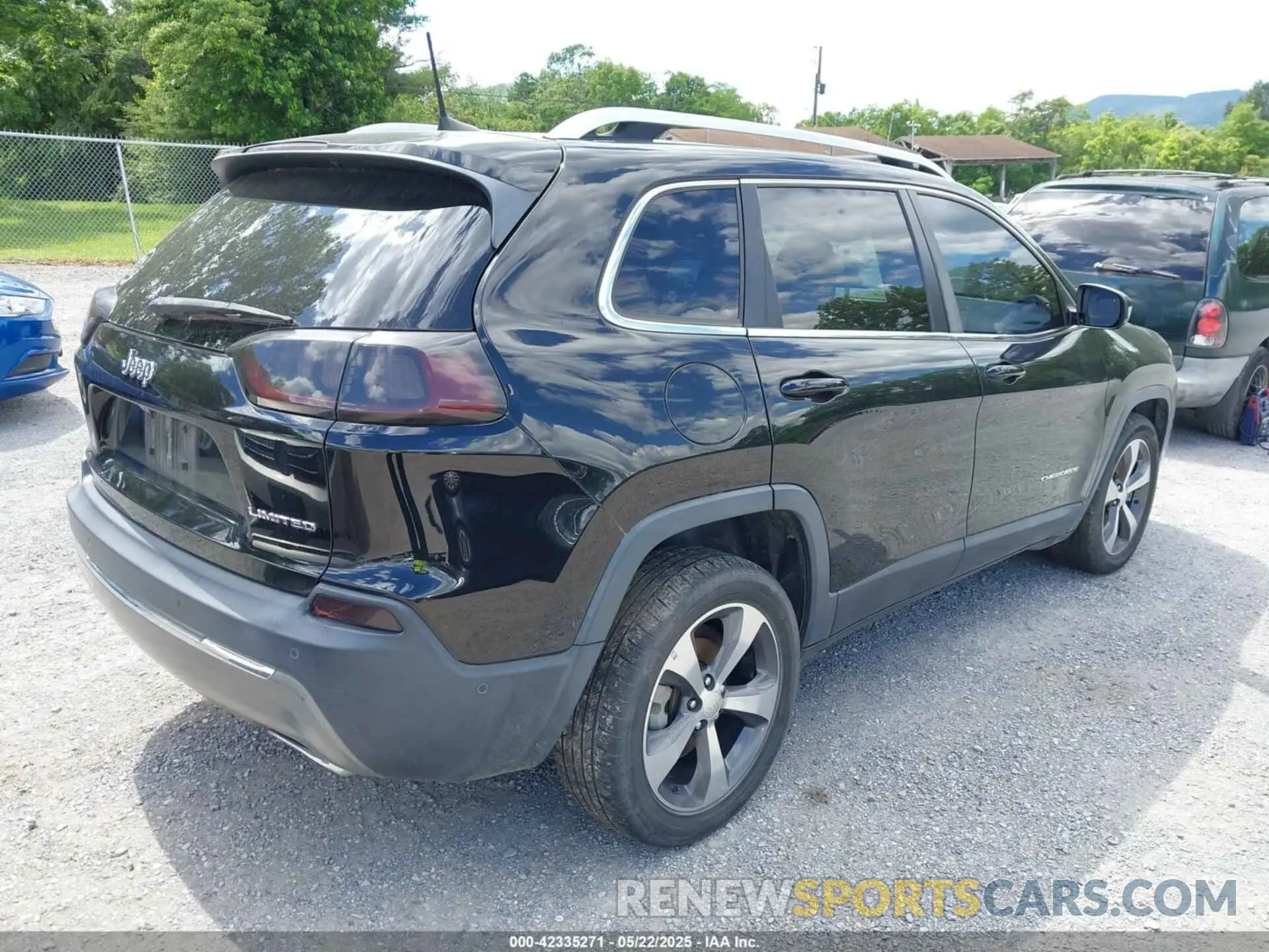 6 fotografías del automóvil dañado 1C4PJLDNXKD128289 JEEP CHEROKEE 2019