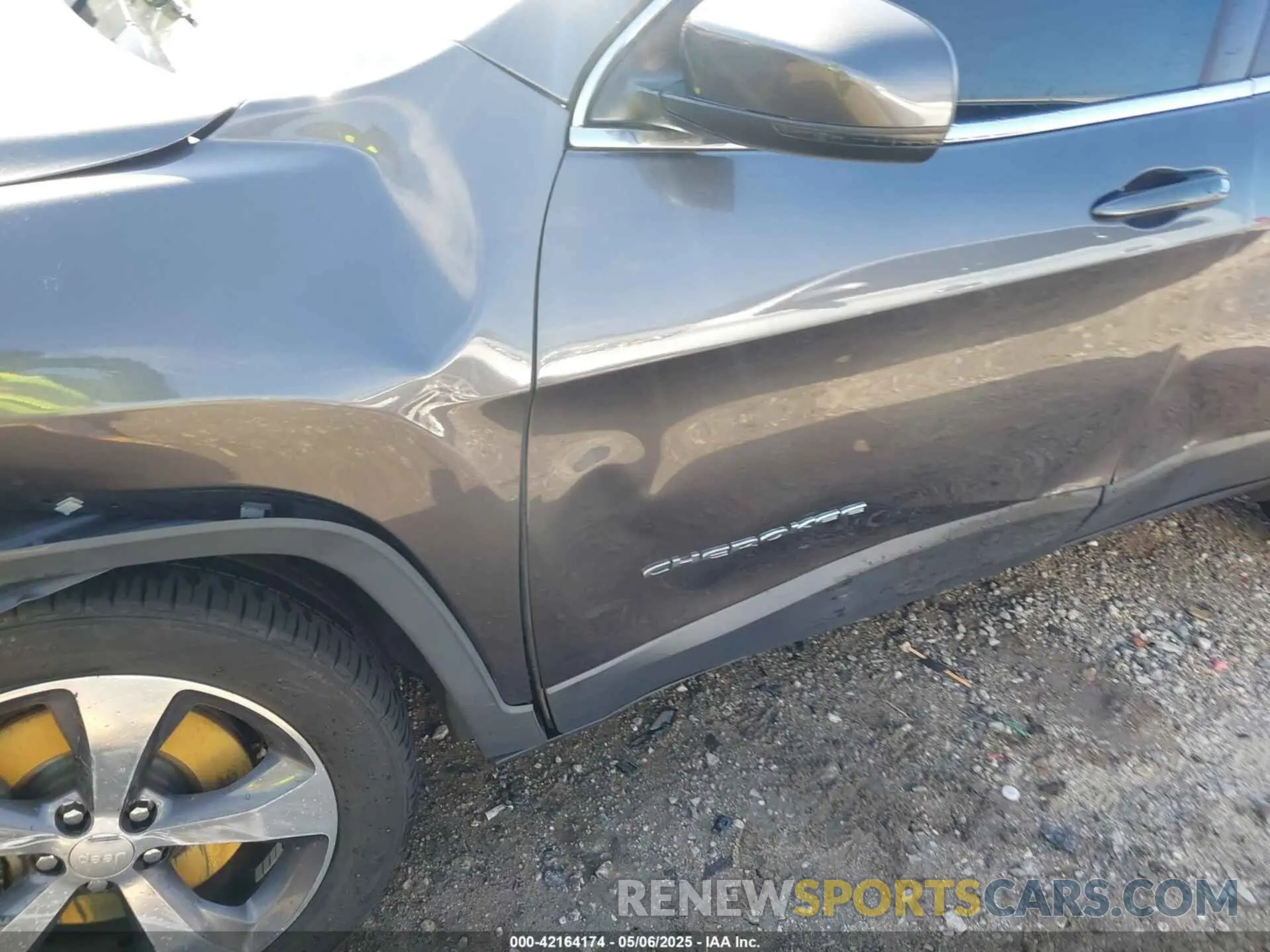 20 fotografías del automóvil dañado 1C4PJLDX1KD173431 JEEP CHEROKEE 2019