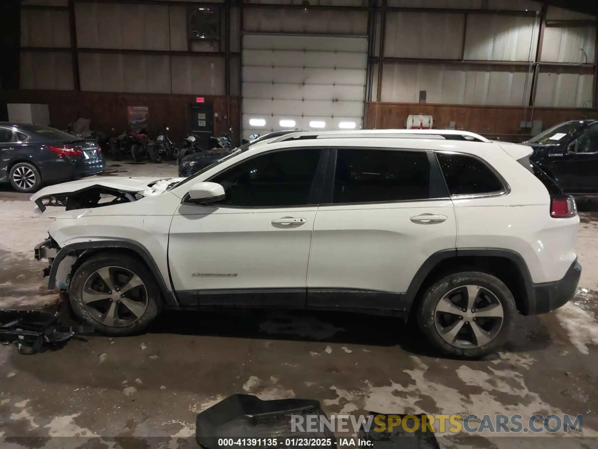 14 fotografías del automóvil dañado 1C4PJLDX3KD273160 JEEP CHEROKEE 2019