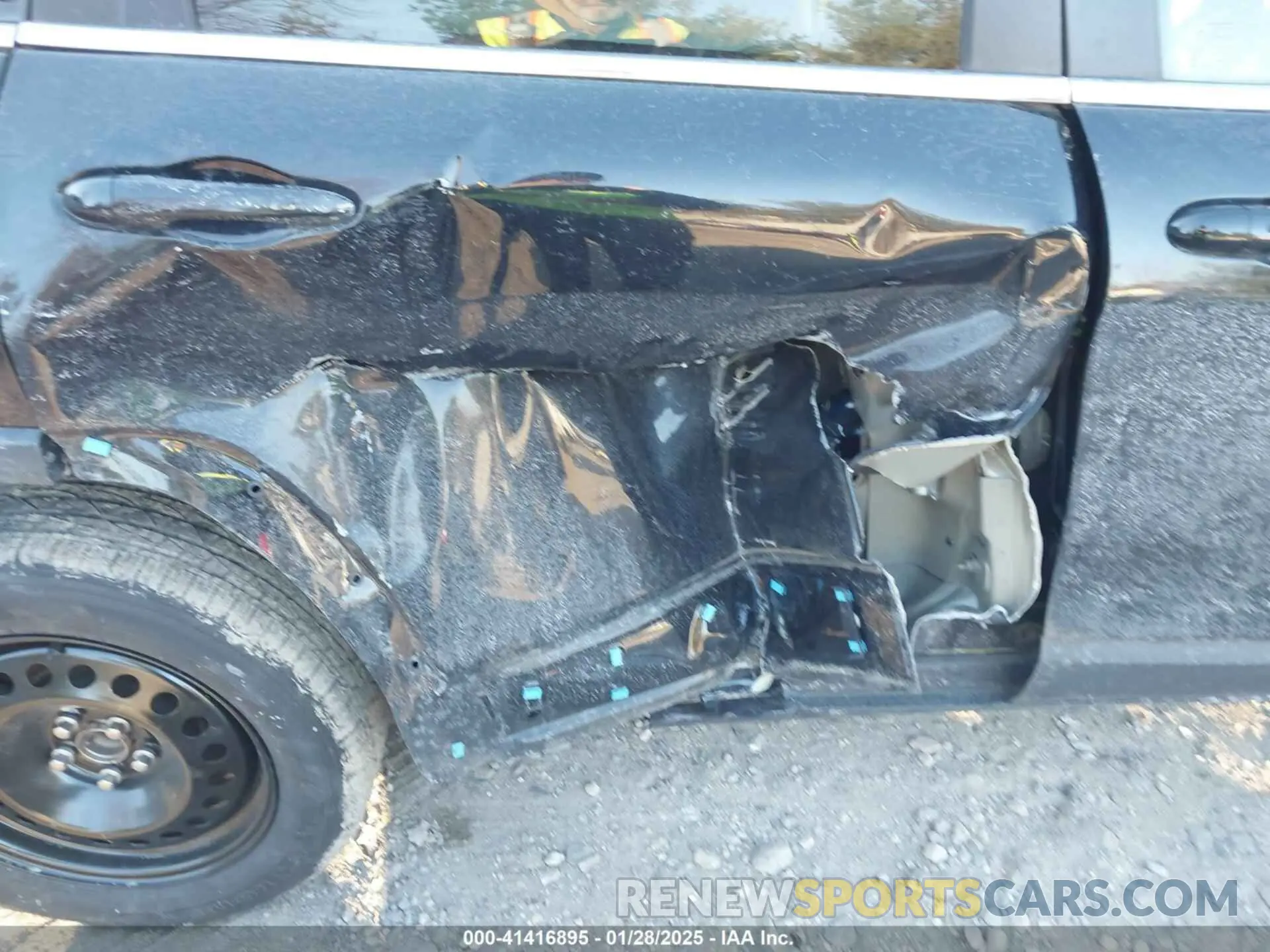 6 fotografías del automóvil dañado 1C4PJLDX4KD429111 JEEP CHEROKEE 2019