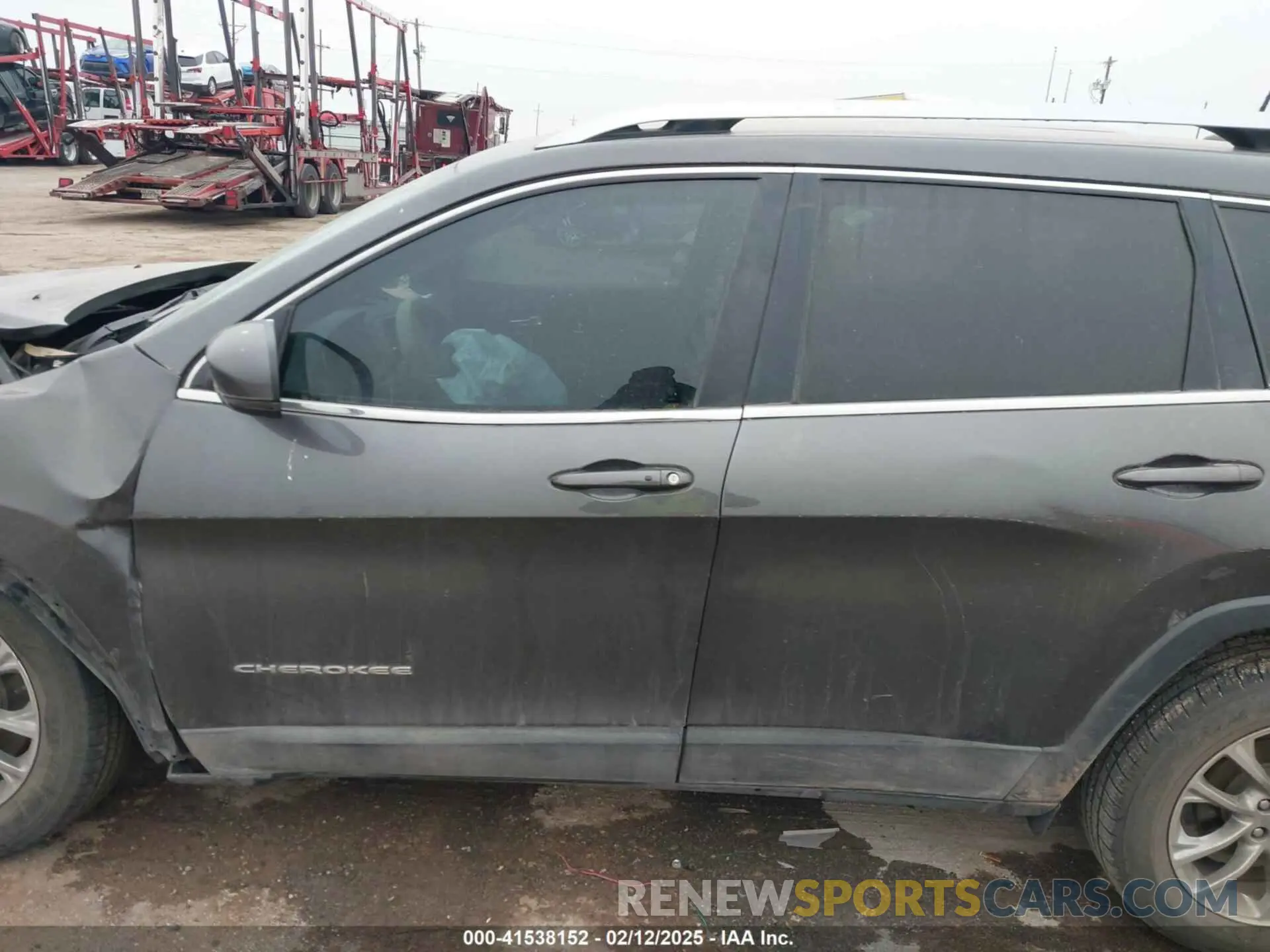 14 fotografías del automóvil dañado 1C4PJLLB0KD241062 JEEP CHEROKEE 2019