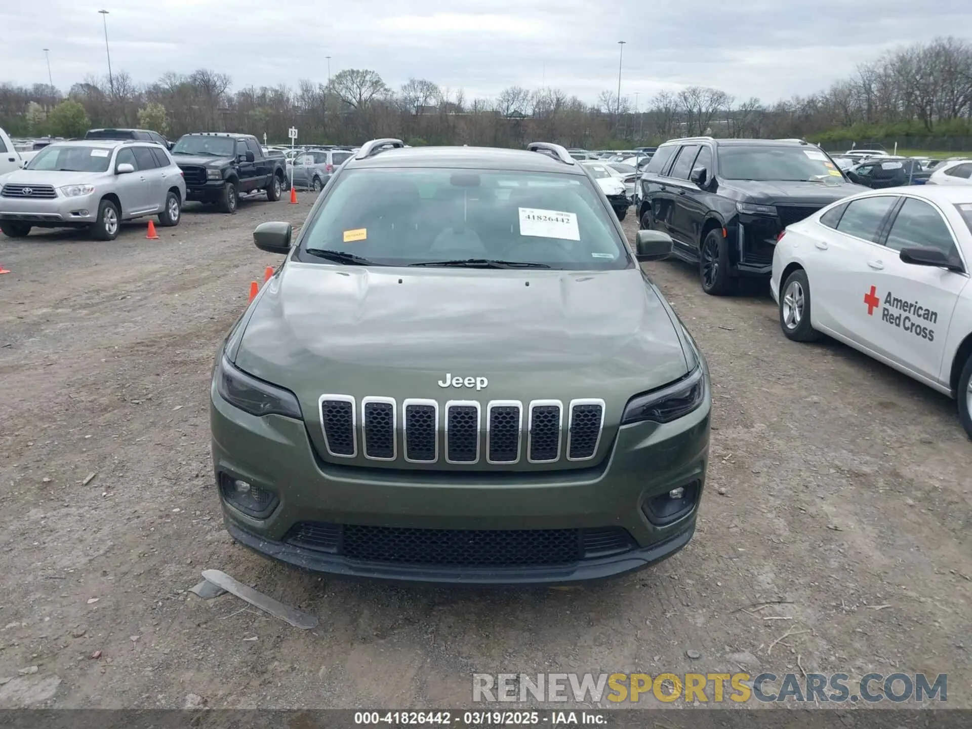 10 fotografías del automóvil dañado 1C4PJLLB0KD248397 JEEP CHEROKEE 2019