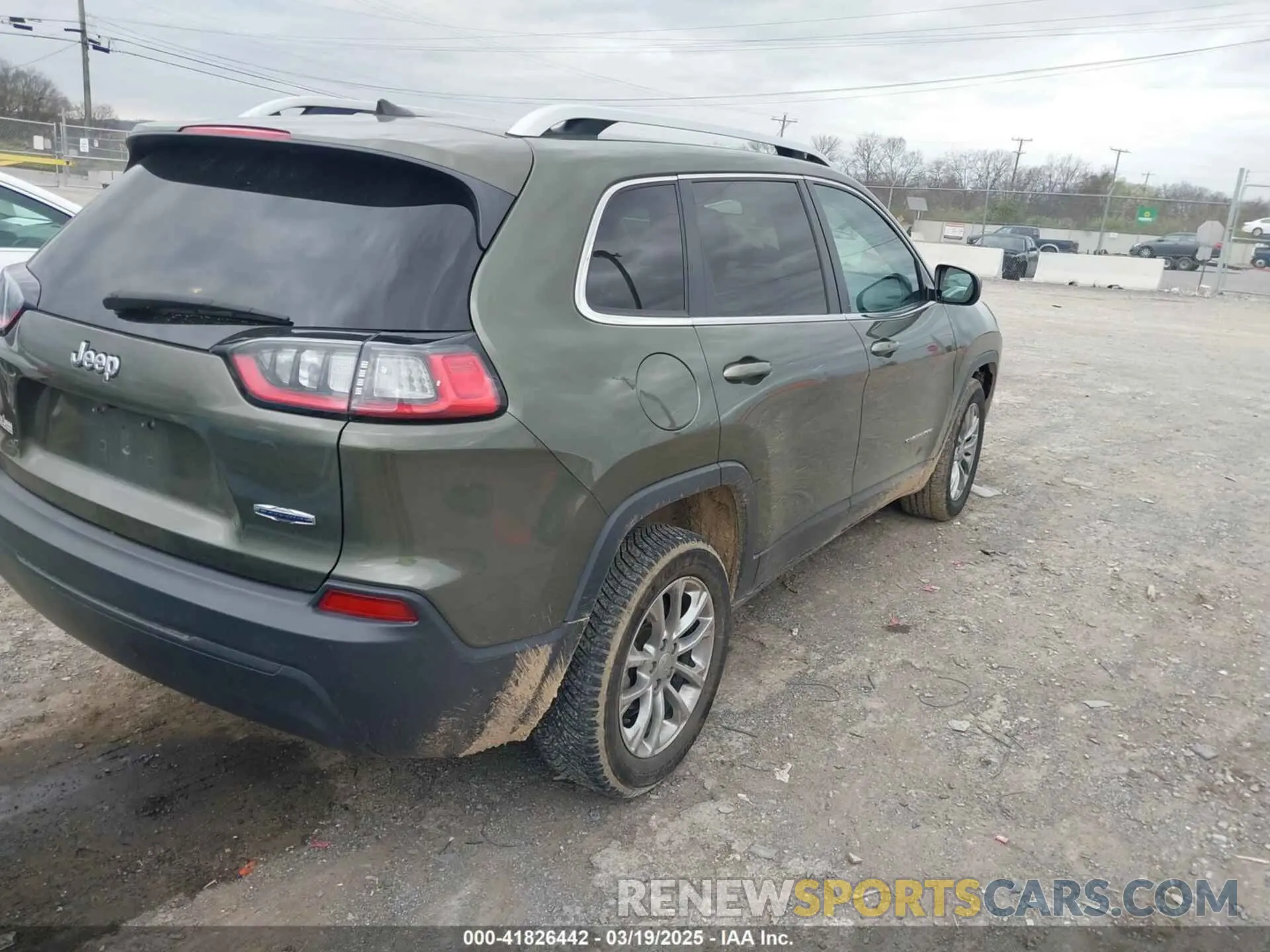 4 fotografías del automóvil dañado 1C4PJLLB0KD248397 JEEP CHEROKEE 2019