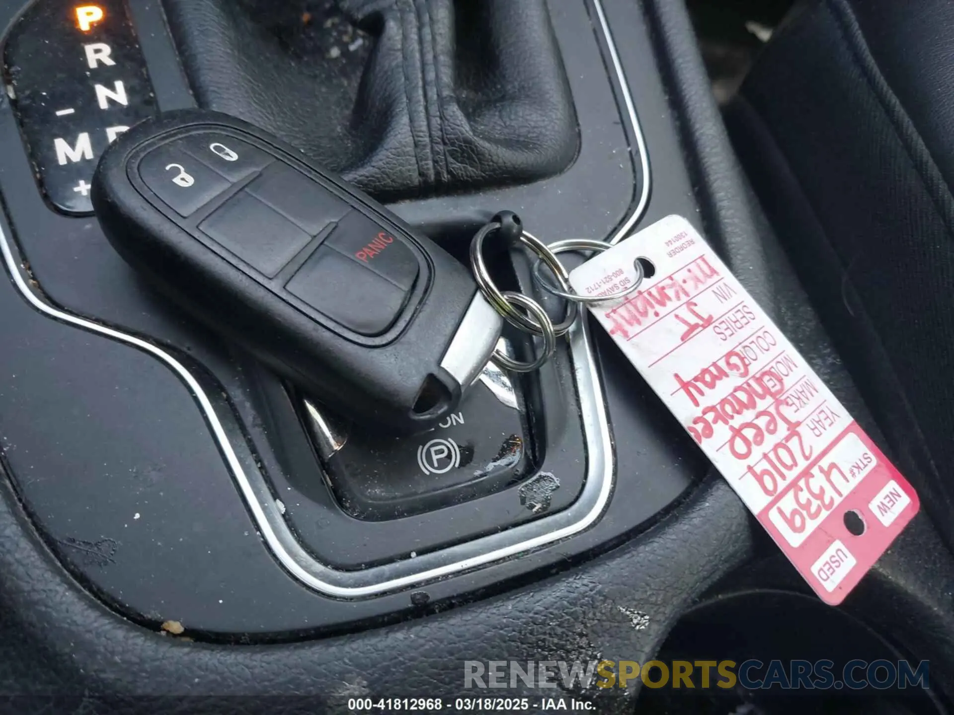 11 fotografías del automóvil dañado 1C4PJLLB0KD382309 JEEP CHEROKEE 2019