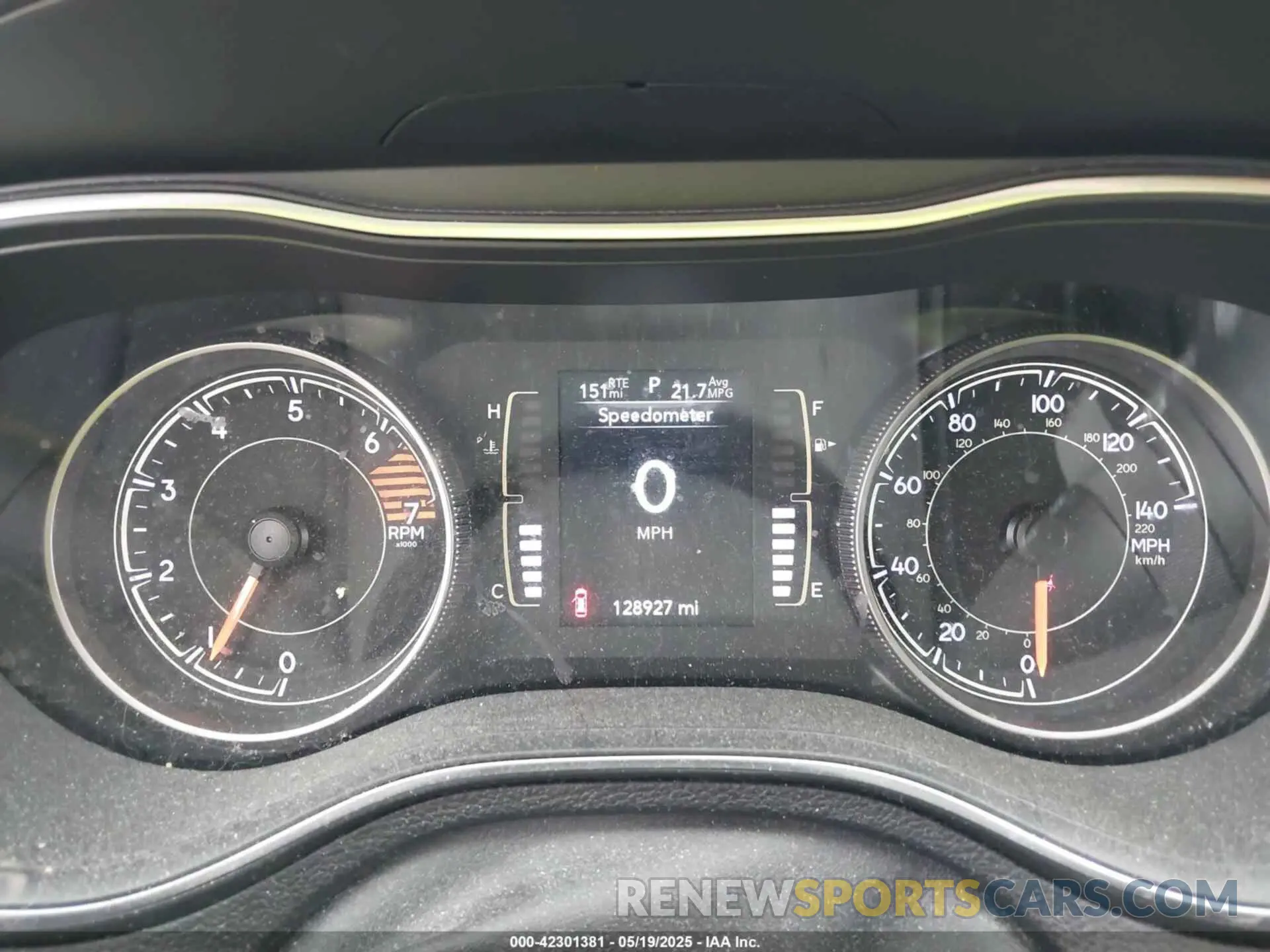 7 fotografías del automóvil dañado 1C4PJLLB1KD132495 JEEP CHEROKEE 2019