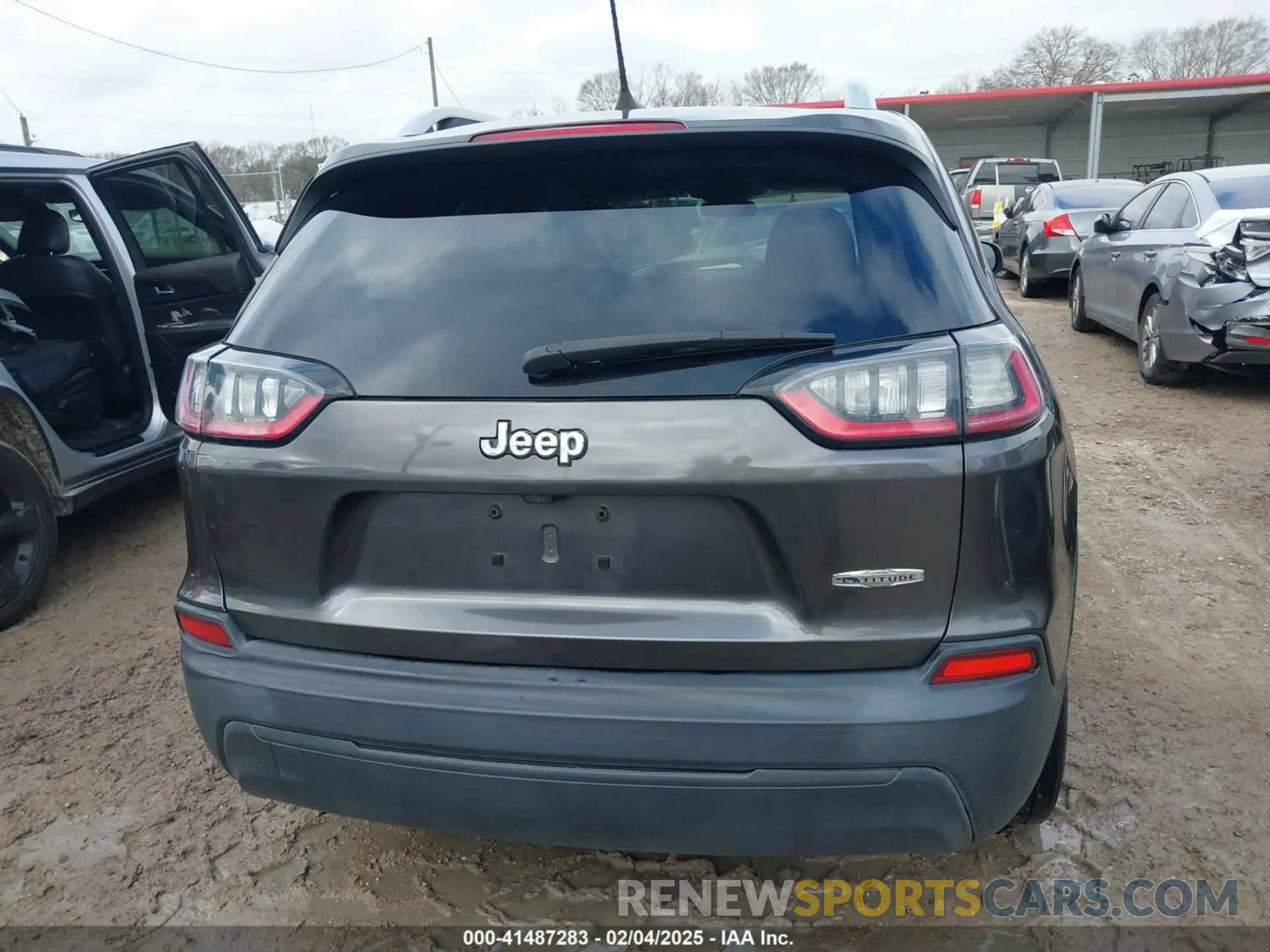 17 fotografías del automóvil dañado 1C4PJLLB1KD154822 JEEP CHEROKEE 2019