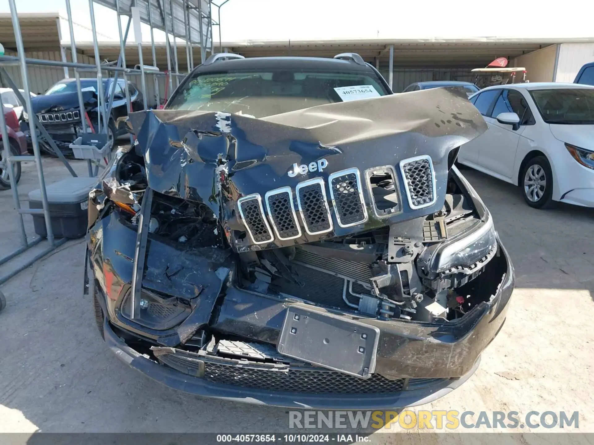 12 fotografías del automóvil dañado 1C4PJLLB3KD205690 JEEP CHEROKEE 2019
