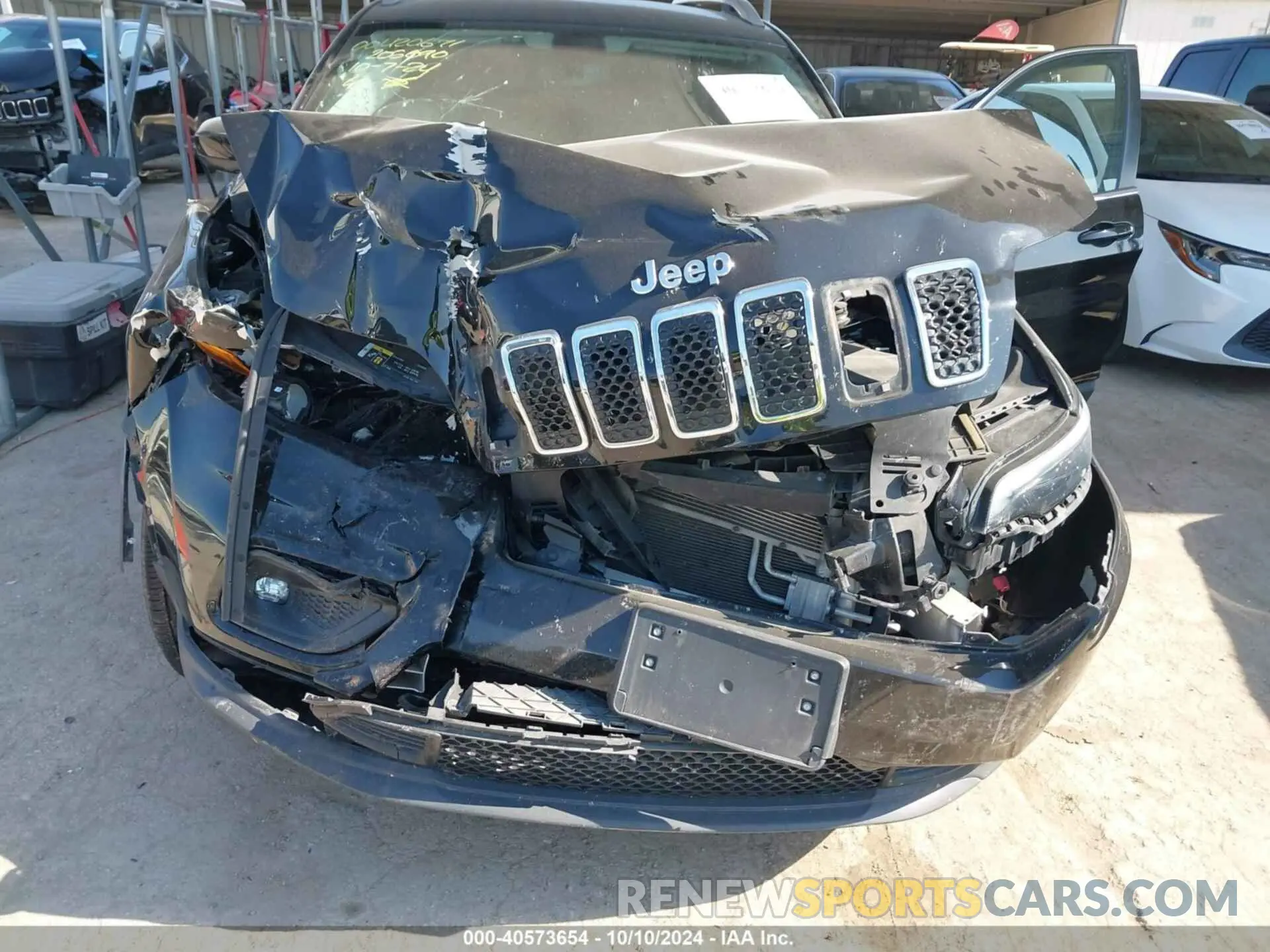 6 fotografías del automóvil dañado 1C4PJLLB3KD205690 JEEP CHEROKEE 2019