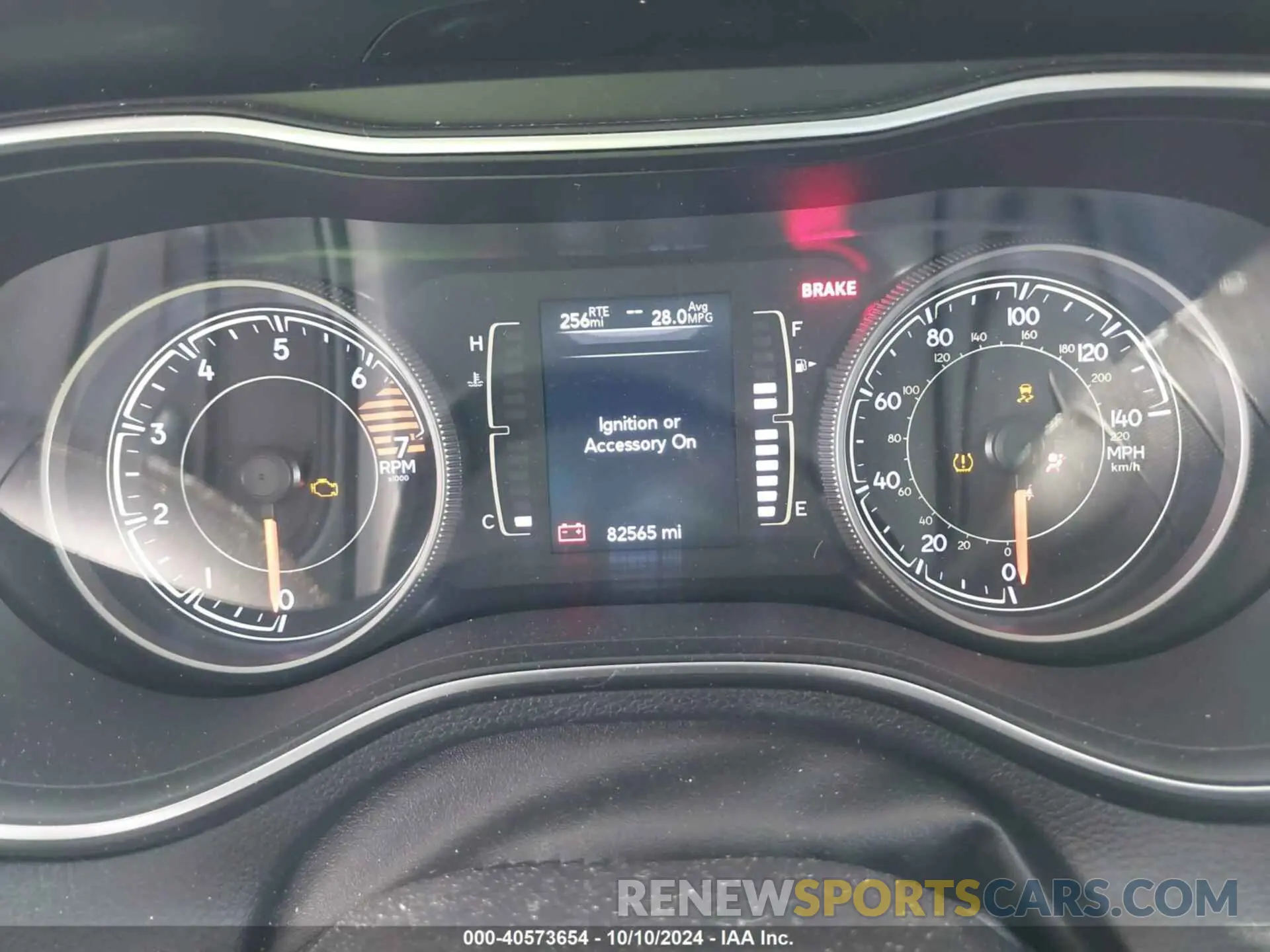 7 fotografías del automóvil dañado 1C4PJLLB3KD205690 JEEP CHEROKEE 2019