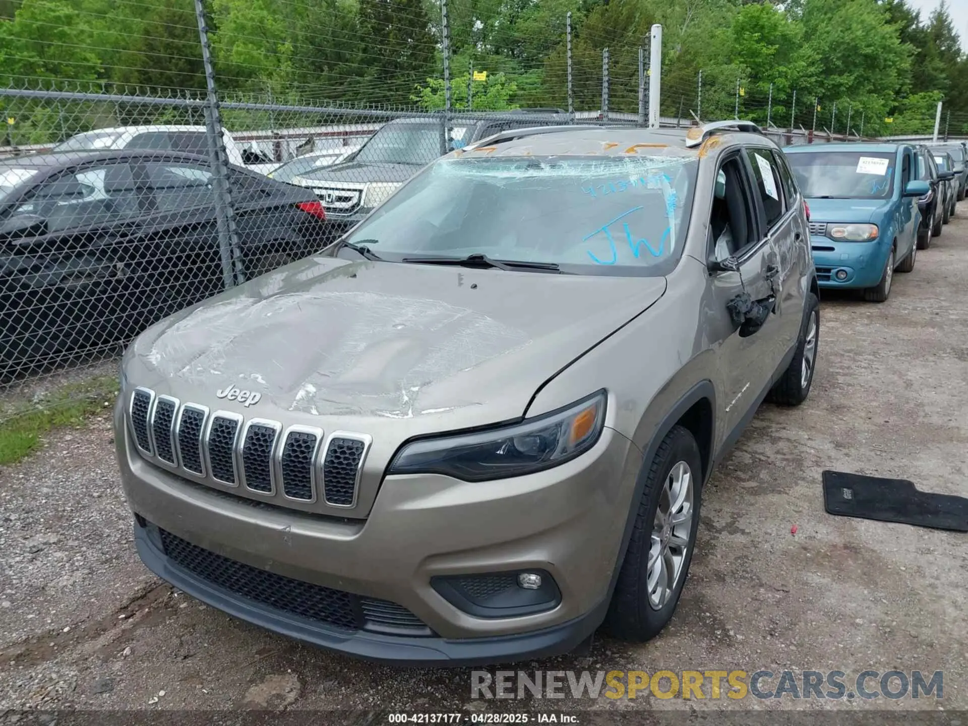 6 fotografías del automóvil dañado 1C4PJLLB3KD243047 JEEP CHEROKEE 2019