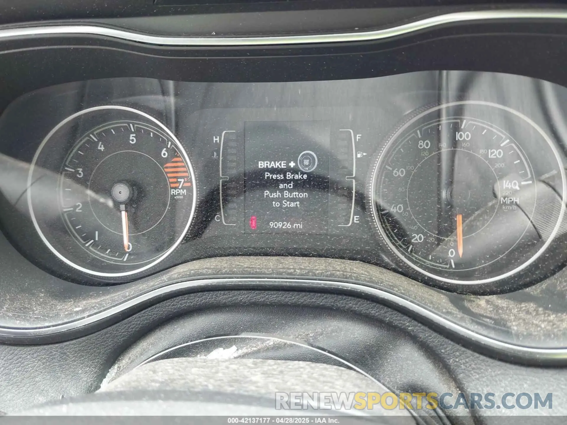 7 fotografías del automóvil dañado 1C4PJLLB3KD243047 JEEP CHEROKEE 2019