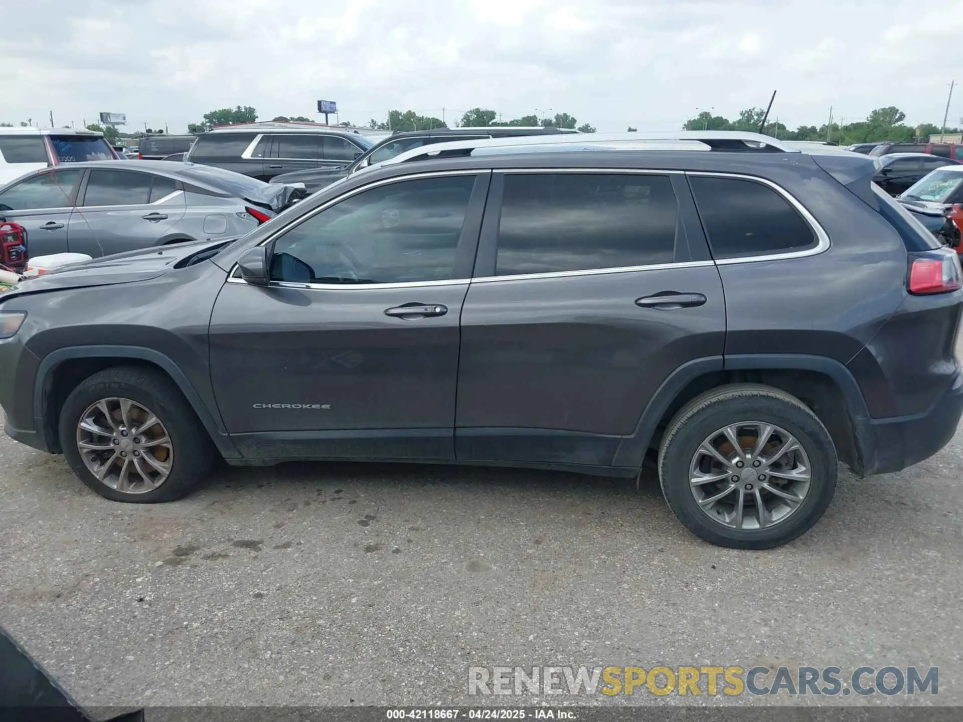 13 fotografías del automóvil dañado 1C4PJLLB3KD312187 JEEP CHEROKEE 2019