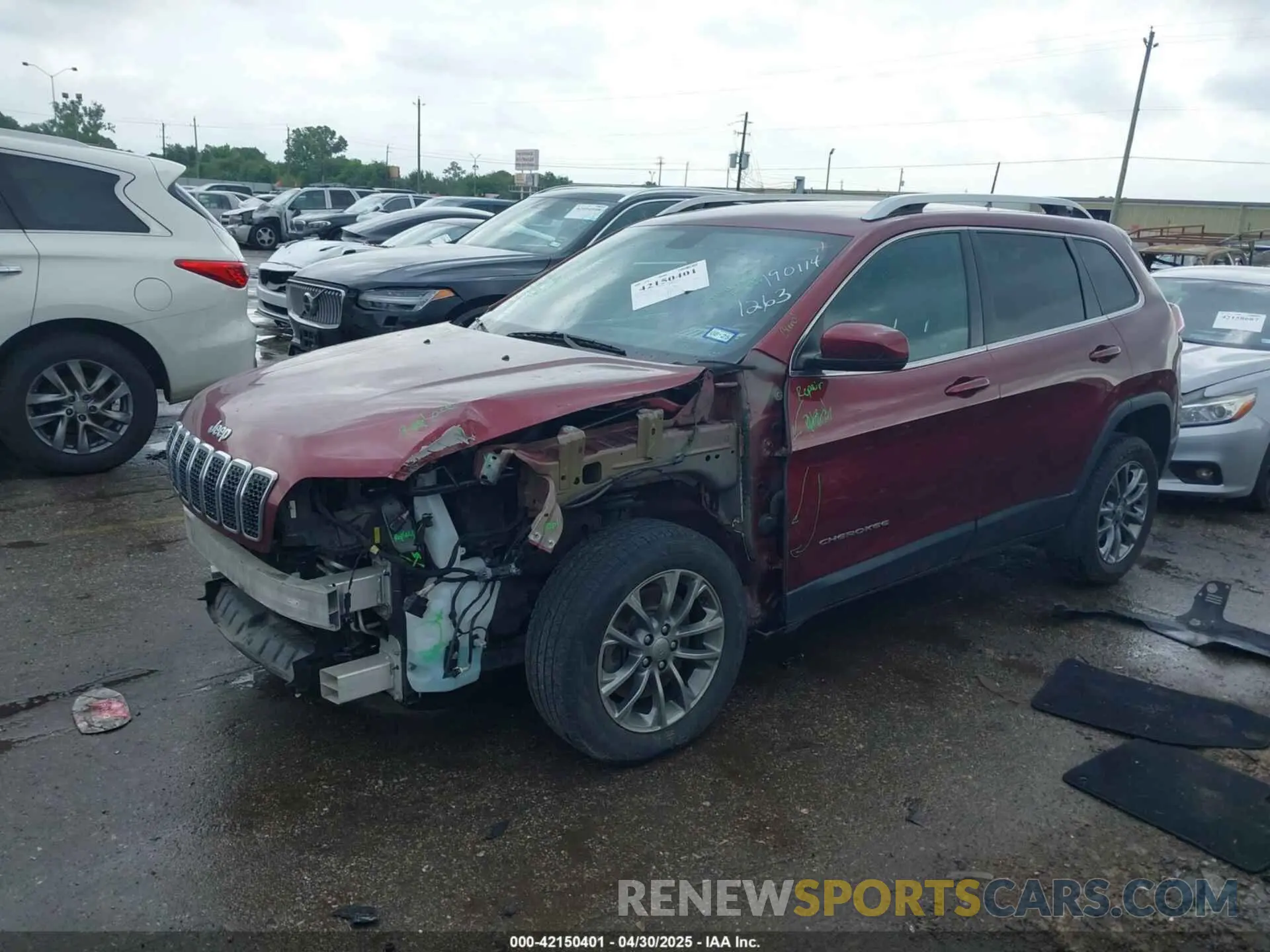 2 fotografías del automóvil dañado 1C4PJLLB3KD327000 JEEP CHEROKEE 2019