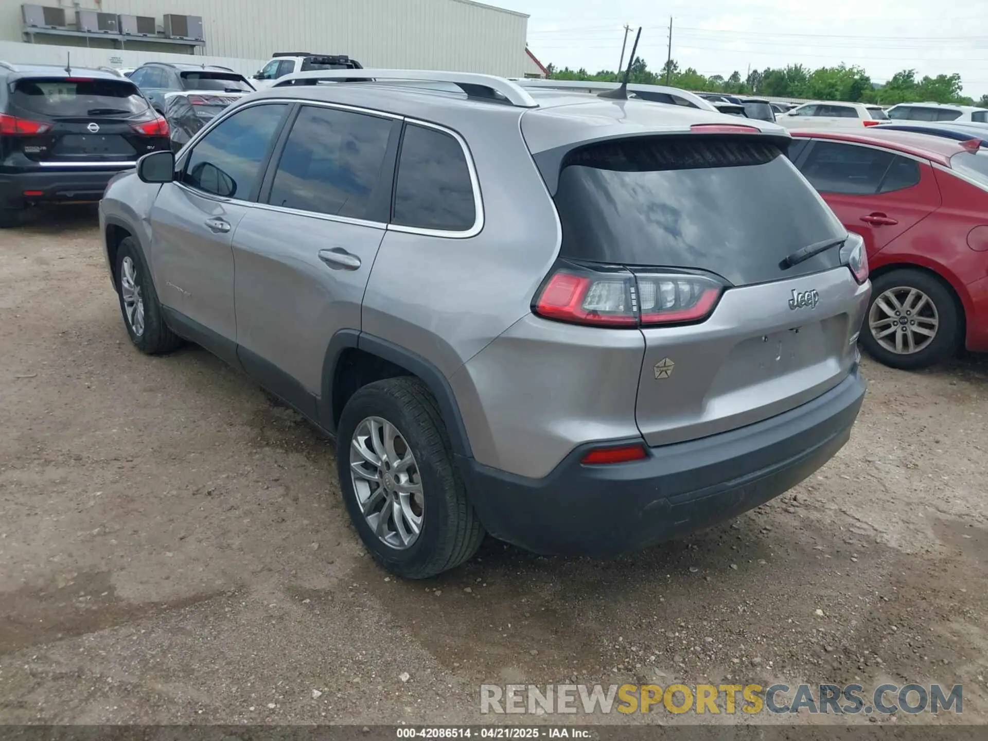 3 fotografías del automóvil dañado 1C4PJLLB5KD128613 JEEP CHEROKEE 2019