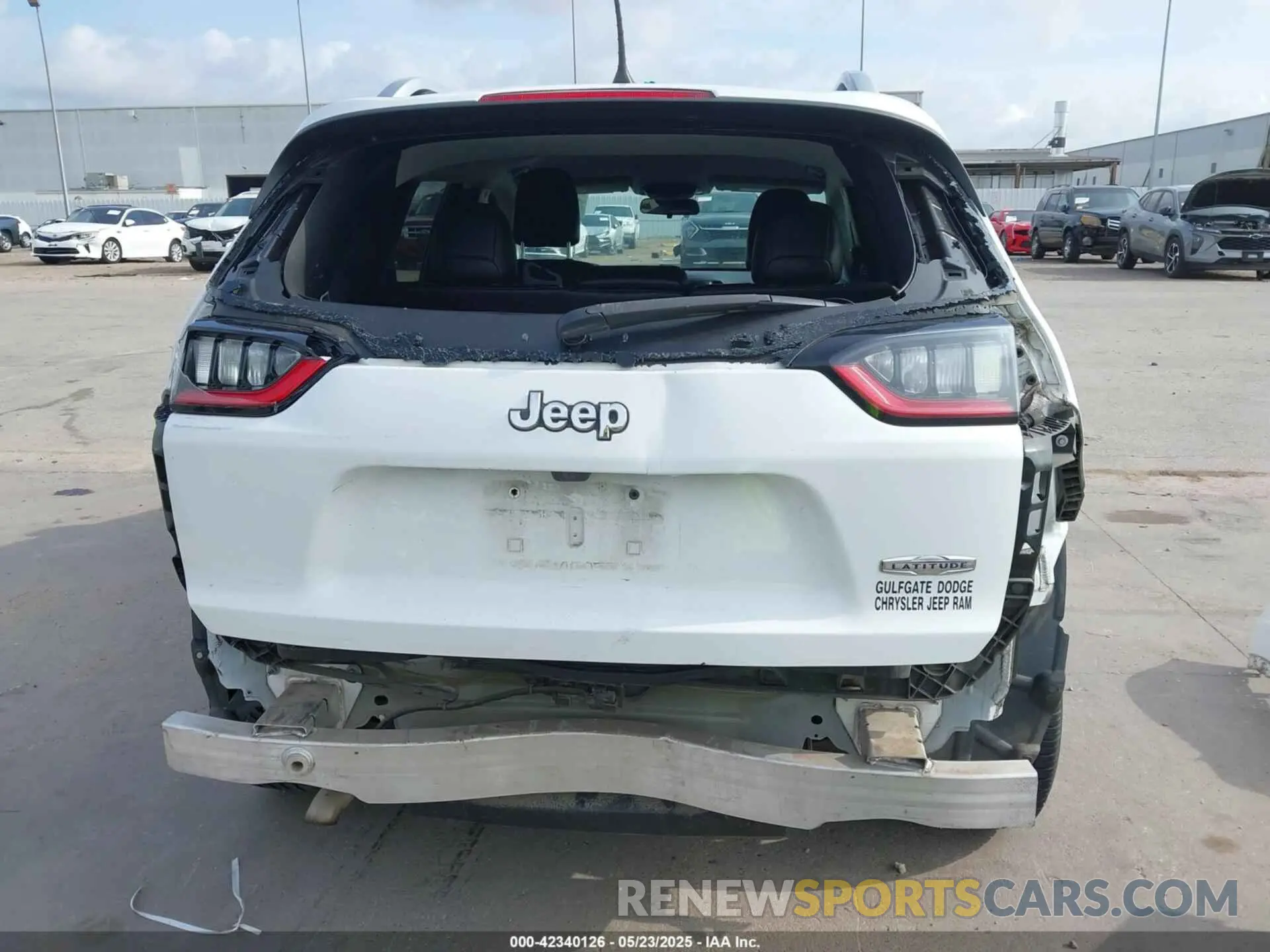 17 fotografías del automóvil dañado 1C4PJLLB5KD331890 JEEP CHEROKEE 2019