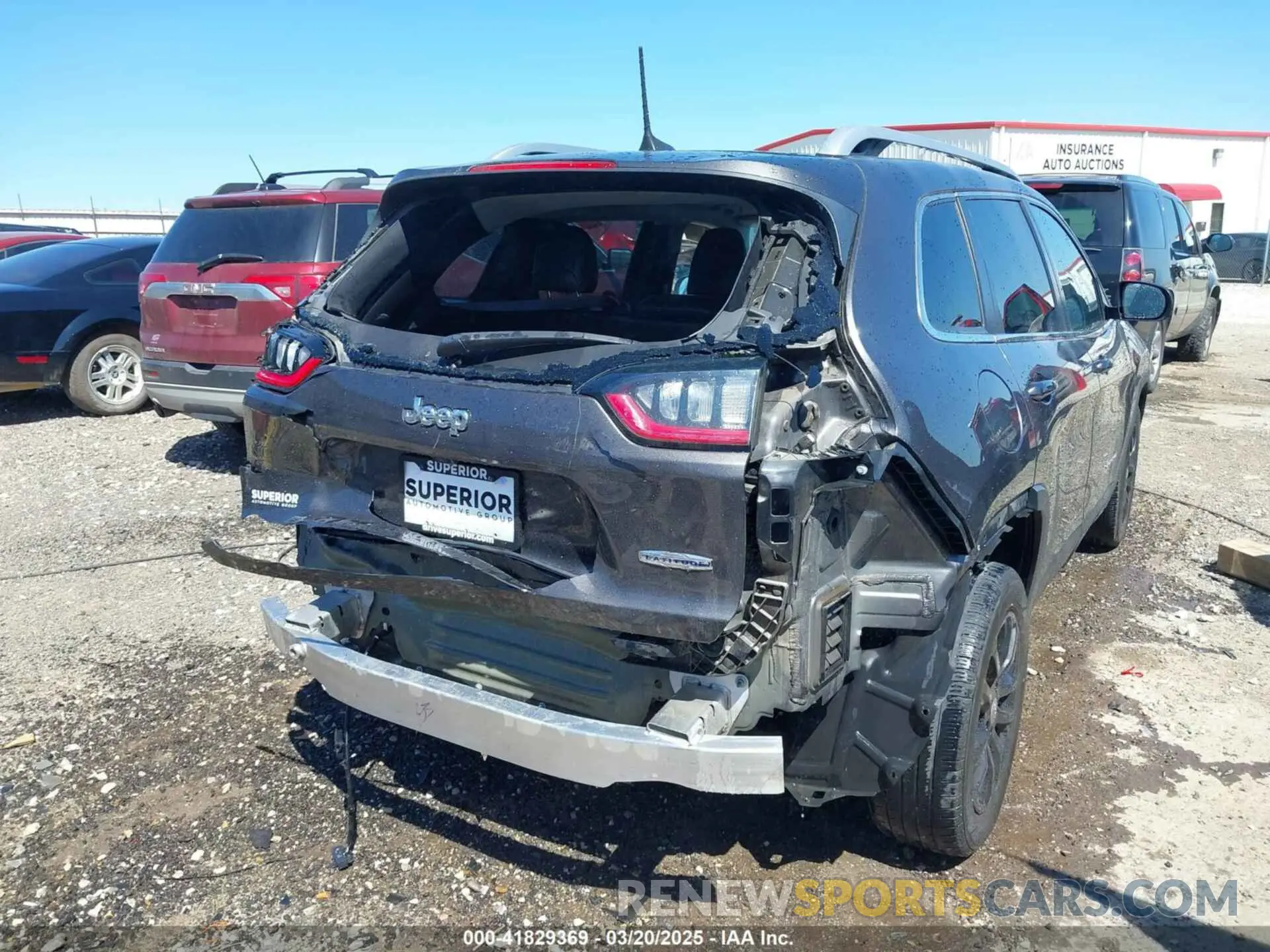 4 fotografías del automóvil dañado 1C4PJLLB6KD396134 JEEP CHEROKEE 2019