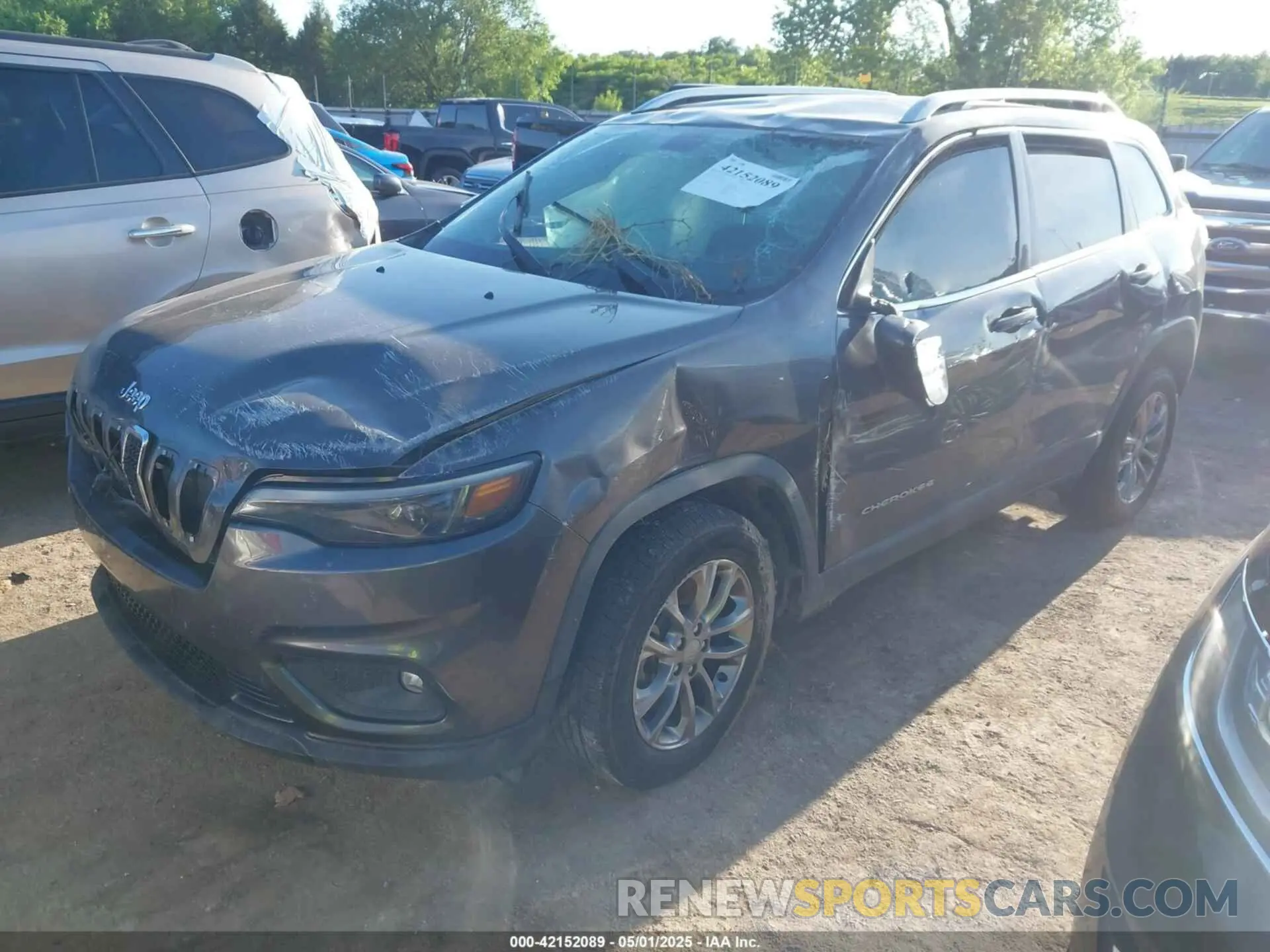 2 fotografías del automóvil dañado 1C4PJLLB6KD482852 JEEP CHEROKEE 2019