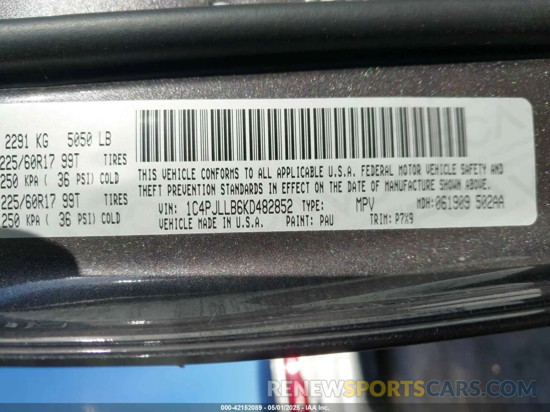 9 fotografías del automóvil dañado 1C4PJLLB6KD482852 JEEP CHEROKEE 2019