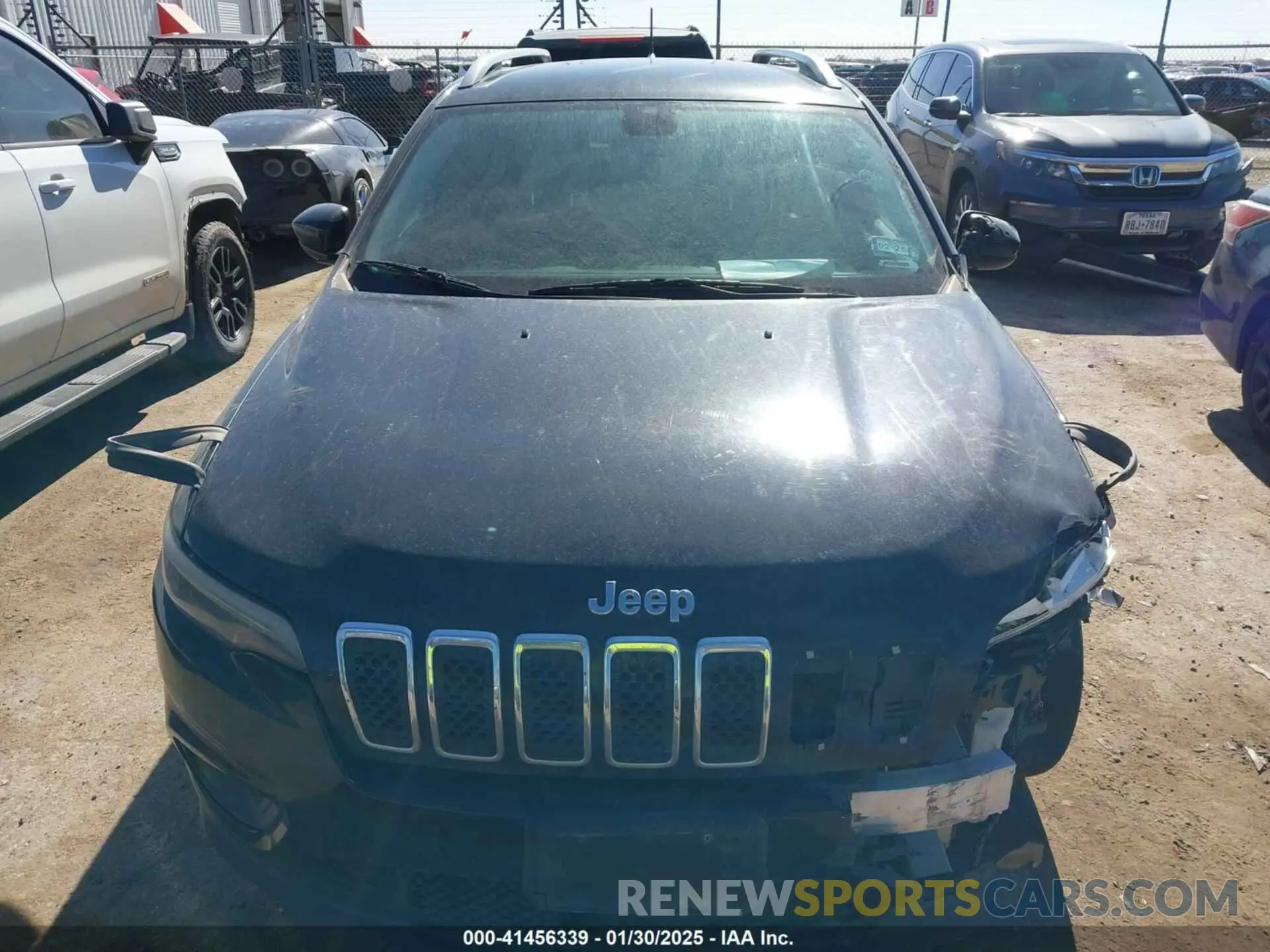 12 fotografías del automóvil dañado 1C4PJLLB7KD205935 JEEP CHEROKEE 2019