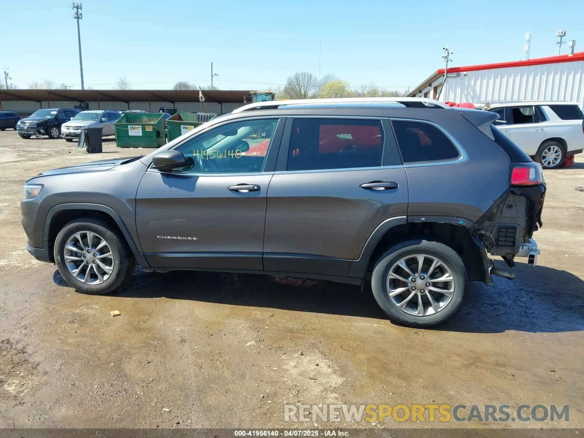 15 fotografías del automóvil dañado 1C4PJLLB7KD269814 JEEP CHEROKEE 2019